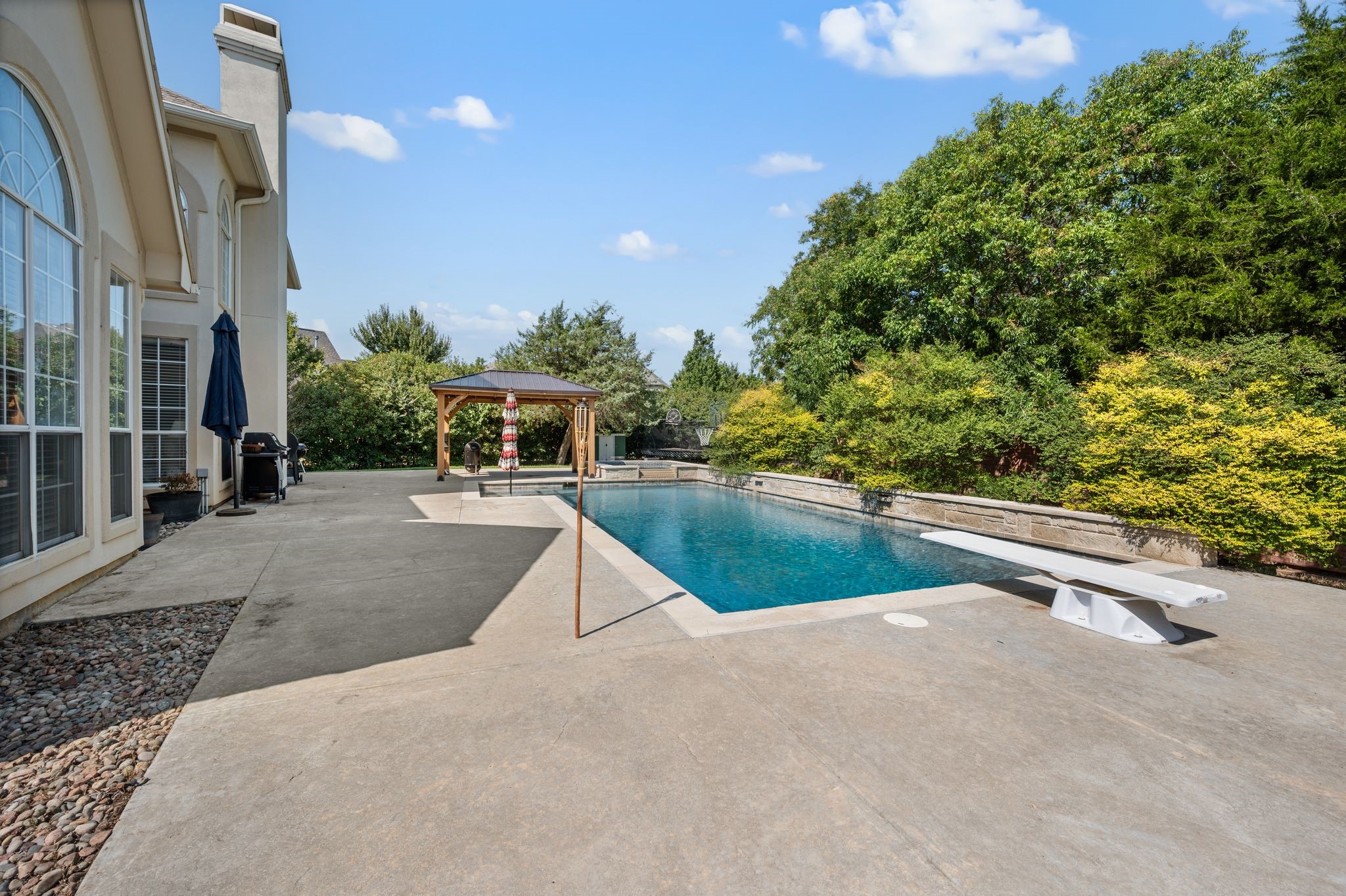 1912 Shooting Star Lane