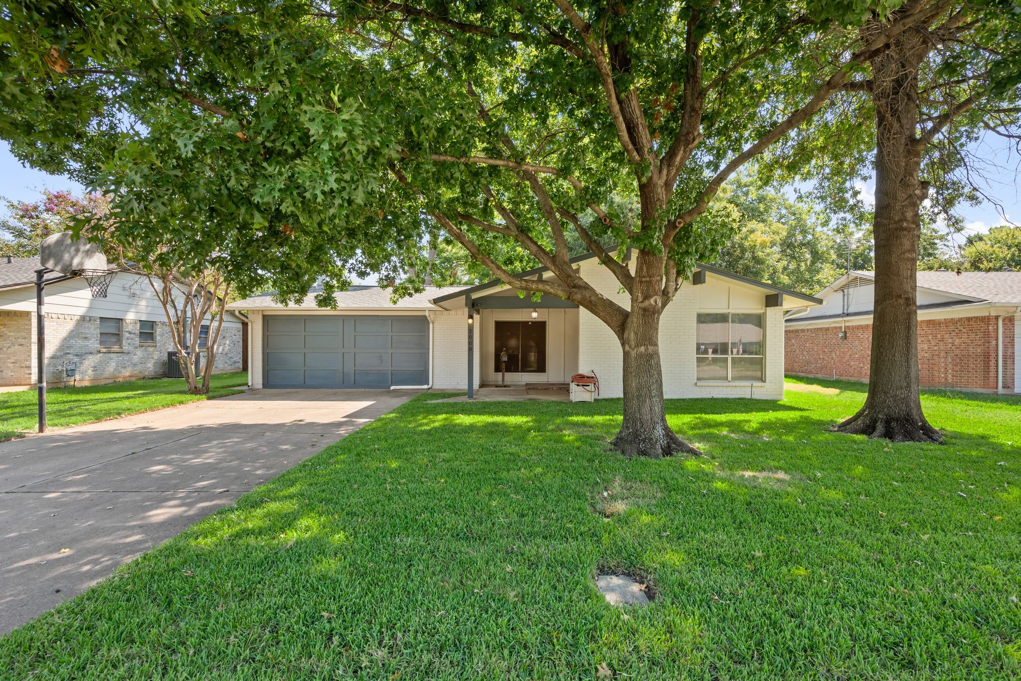1008 Fayette Drive