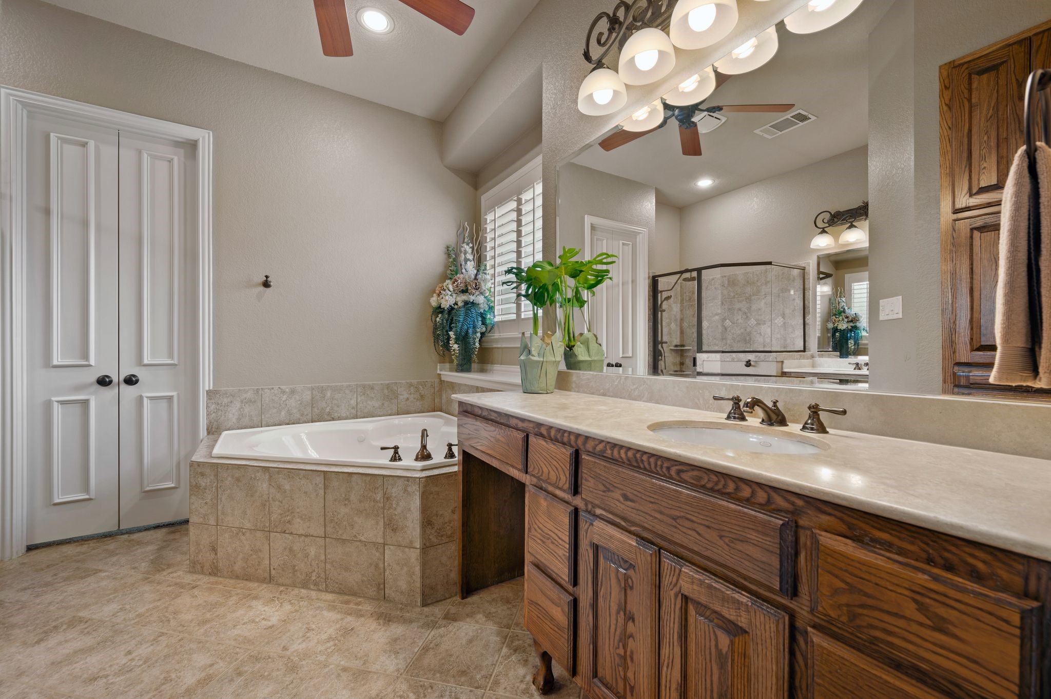 4420 Timber Crest Court