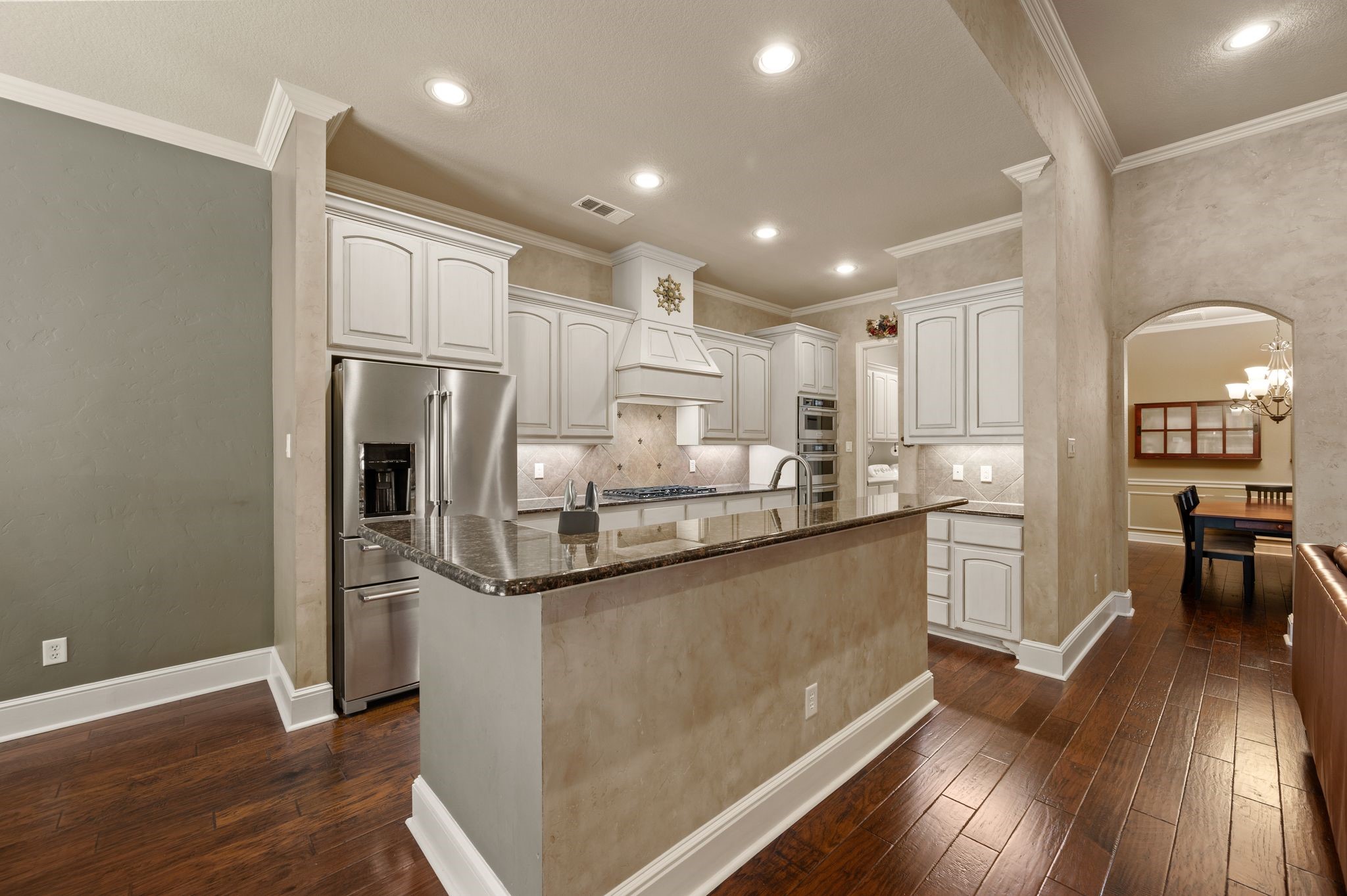 4420 Timber Crest Court