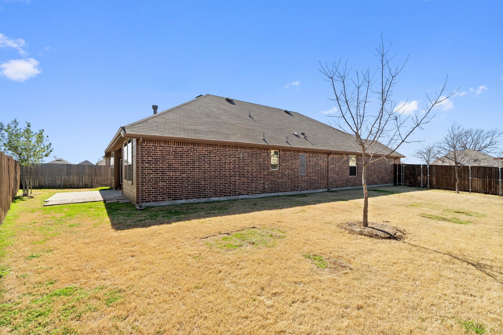 1401 Macaw Court