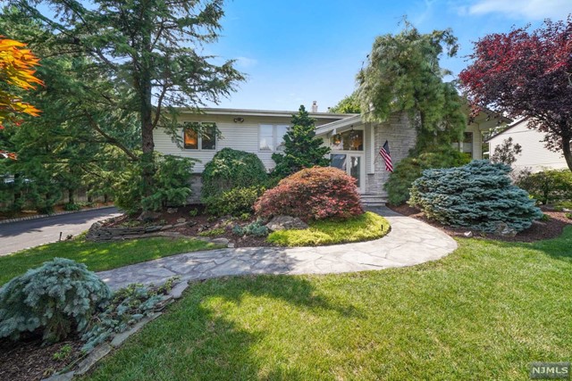 54 Wanamaker Avenue