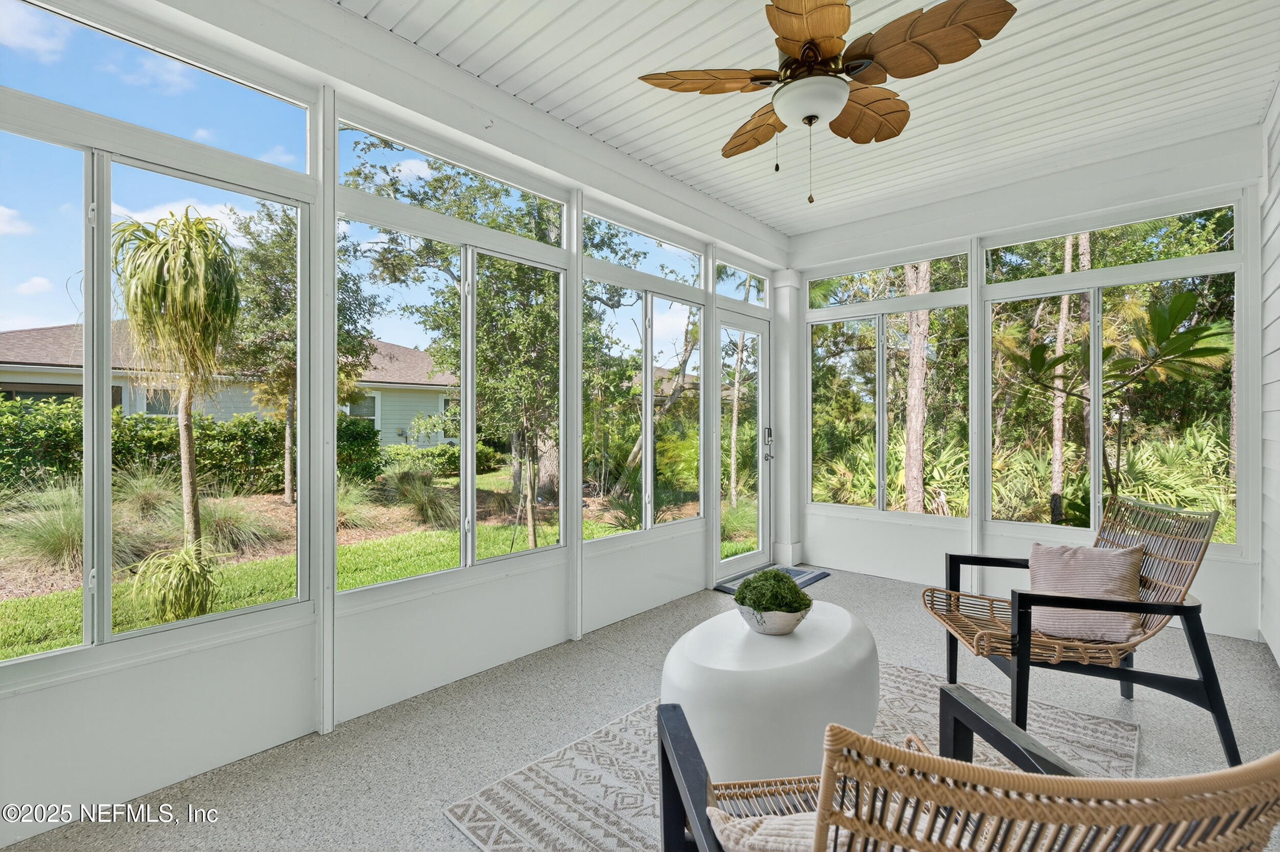 427 LADYSLIPPER Drive, St. Johns
