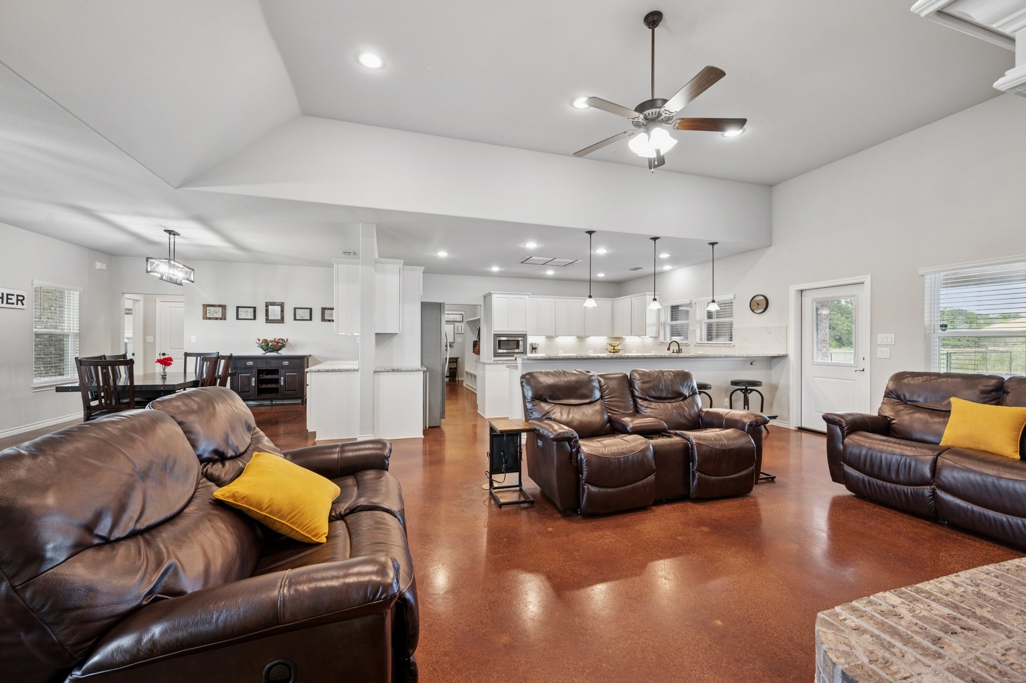 2435 Cobler Road