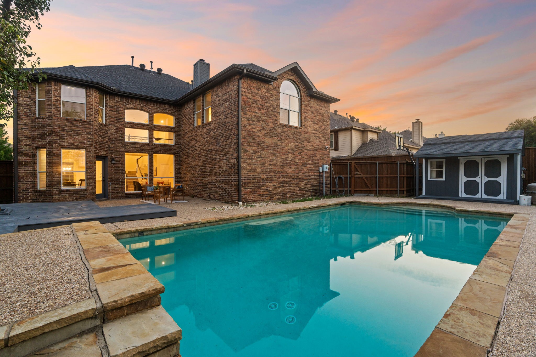 1211 Vineland Court