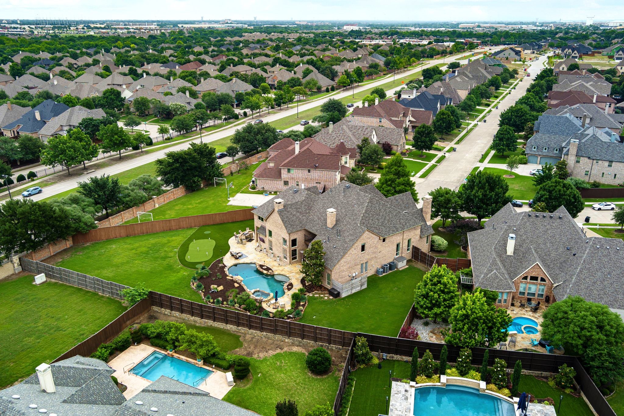 968 Fairfield Lane