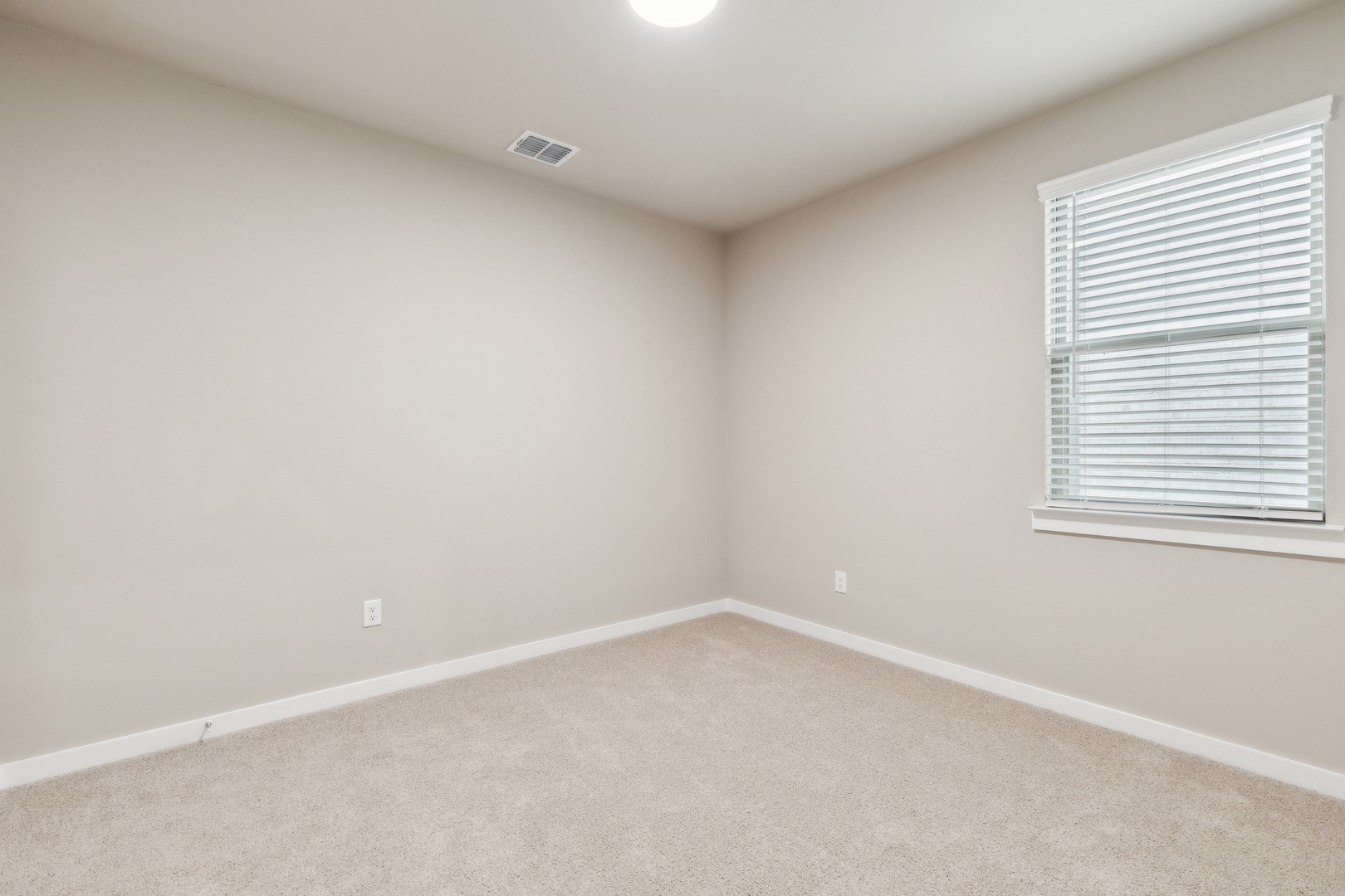 3906 Sandstone Drive
