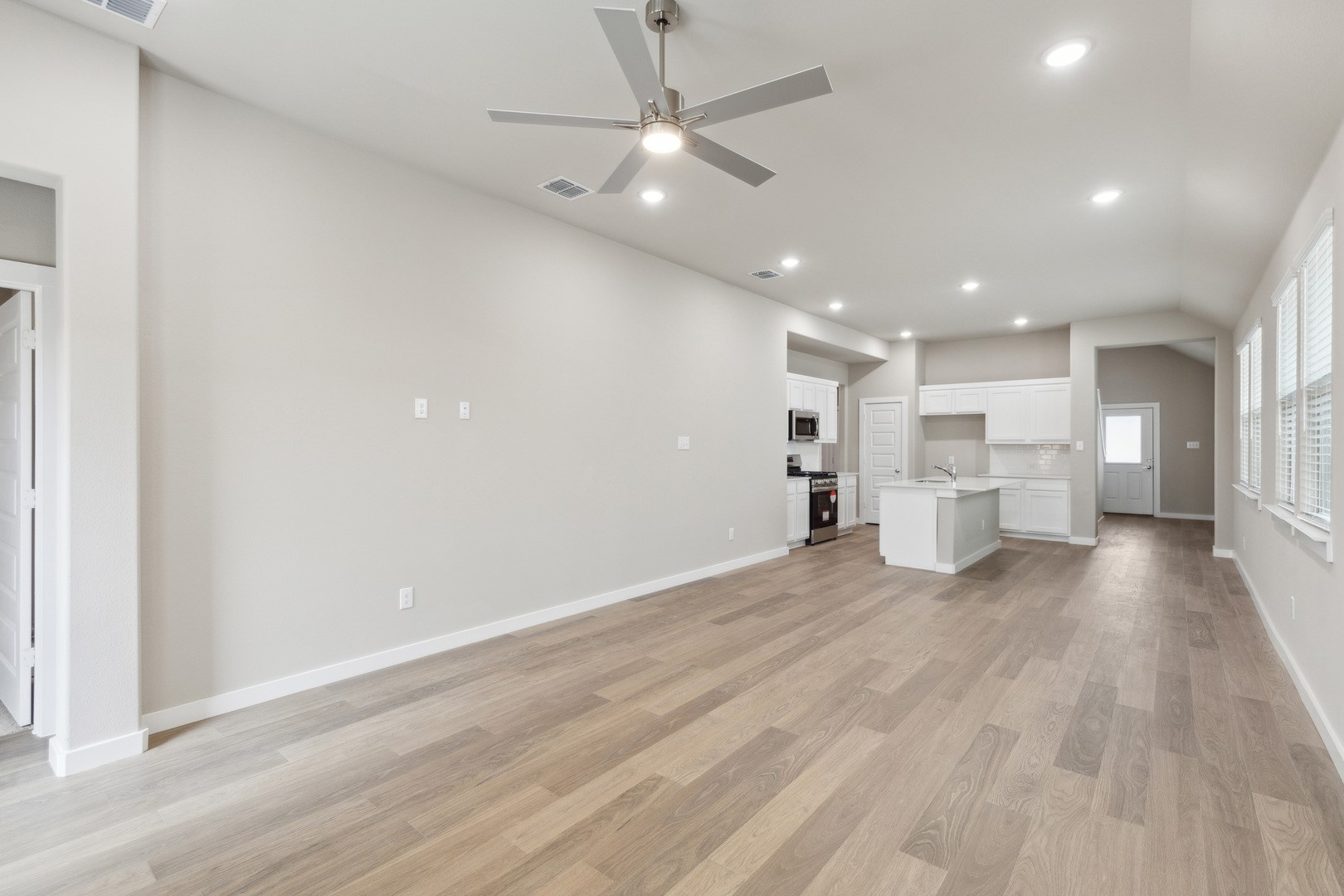 3906 Sandstone Drive