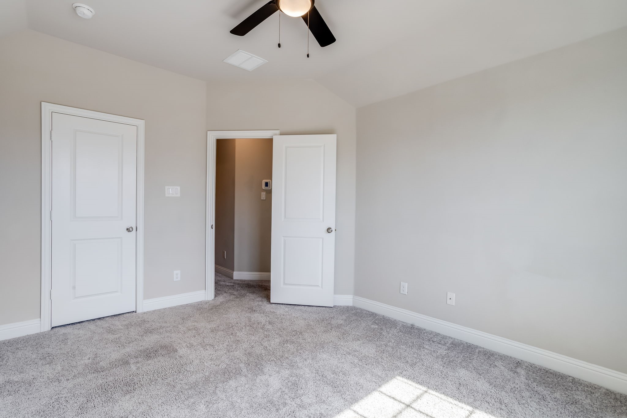 4557 El Paso Drive