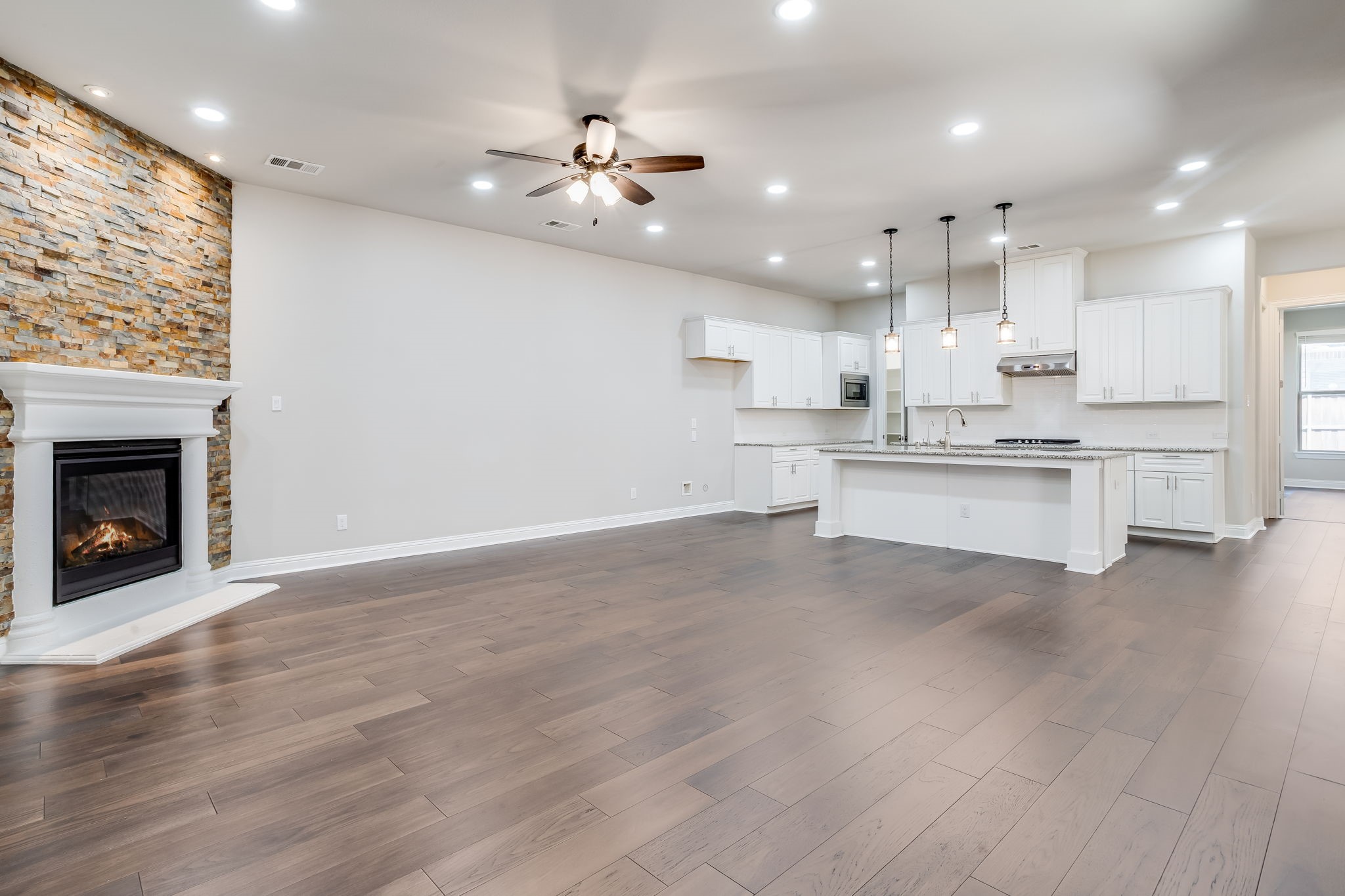 4557 El Paso Drive