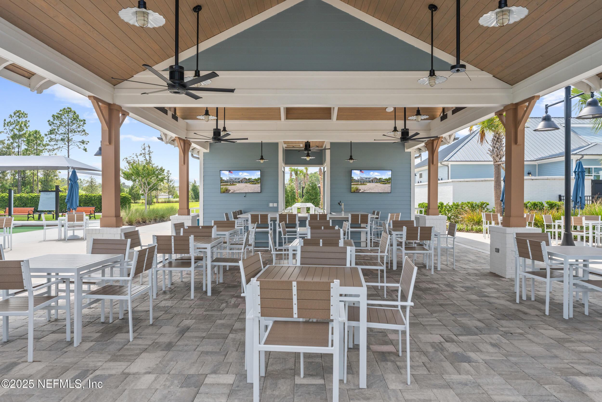 243 PINELLAS Way, St. Johns