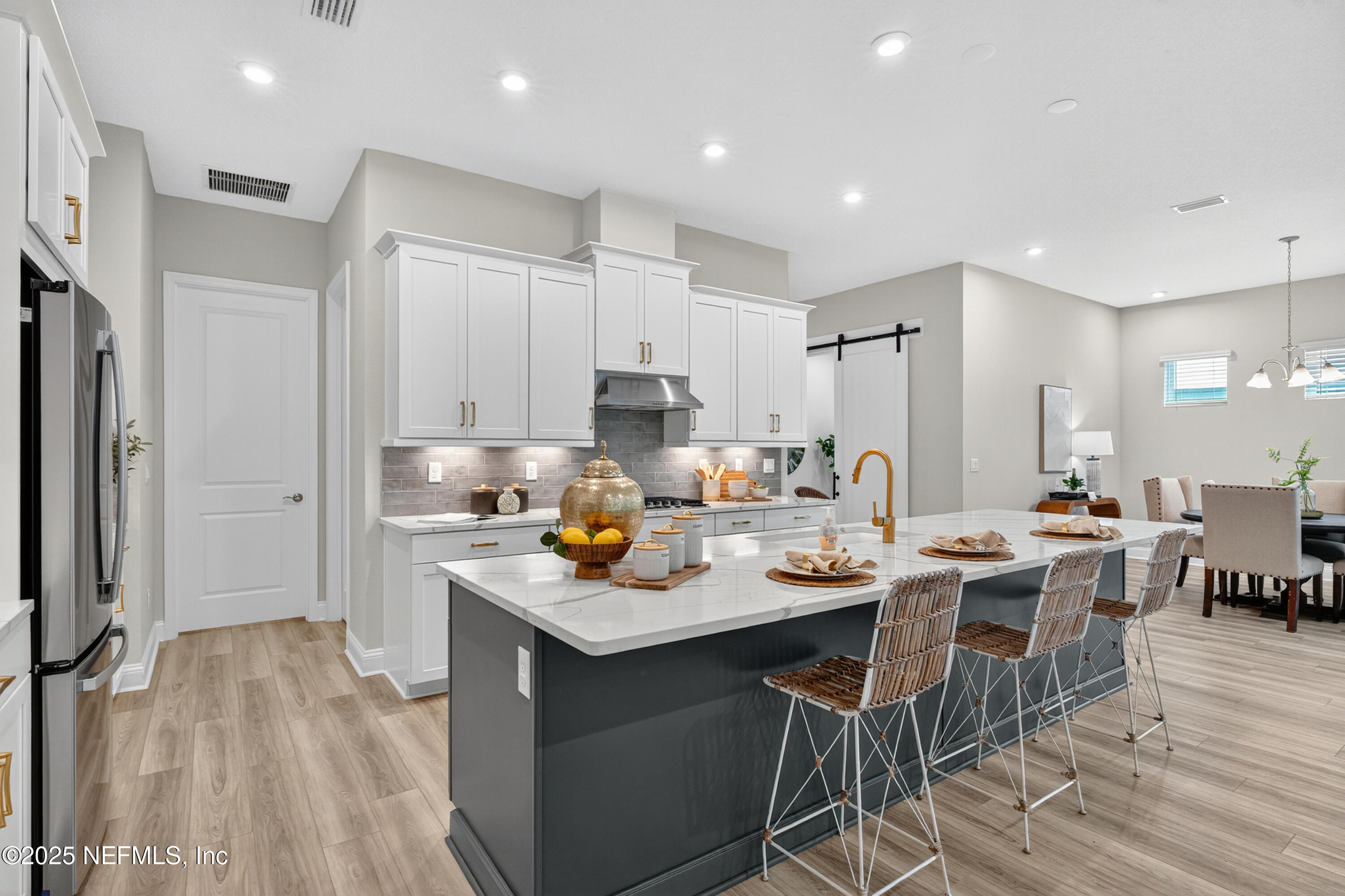 300 LADYSLIPPER Drive, St. Johns