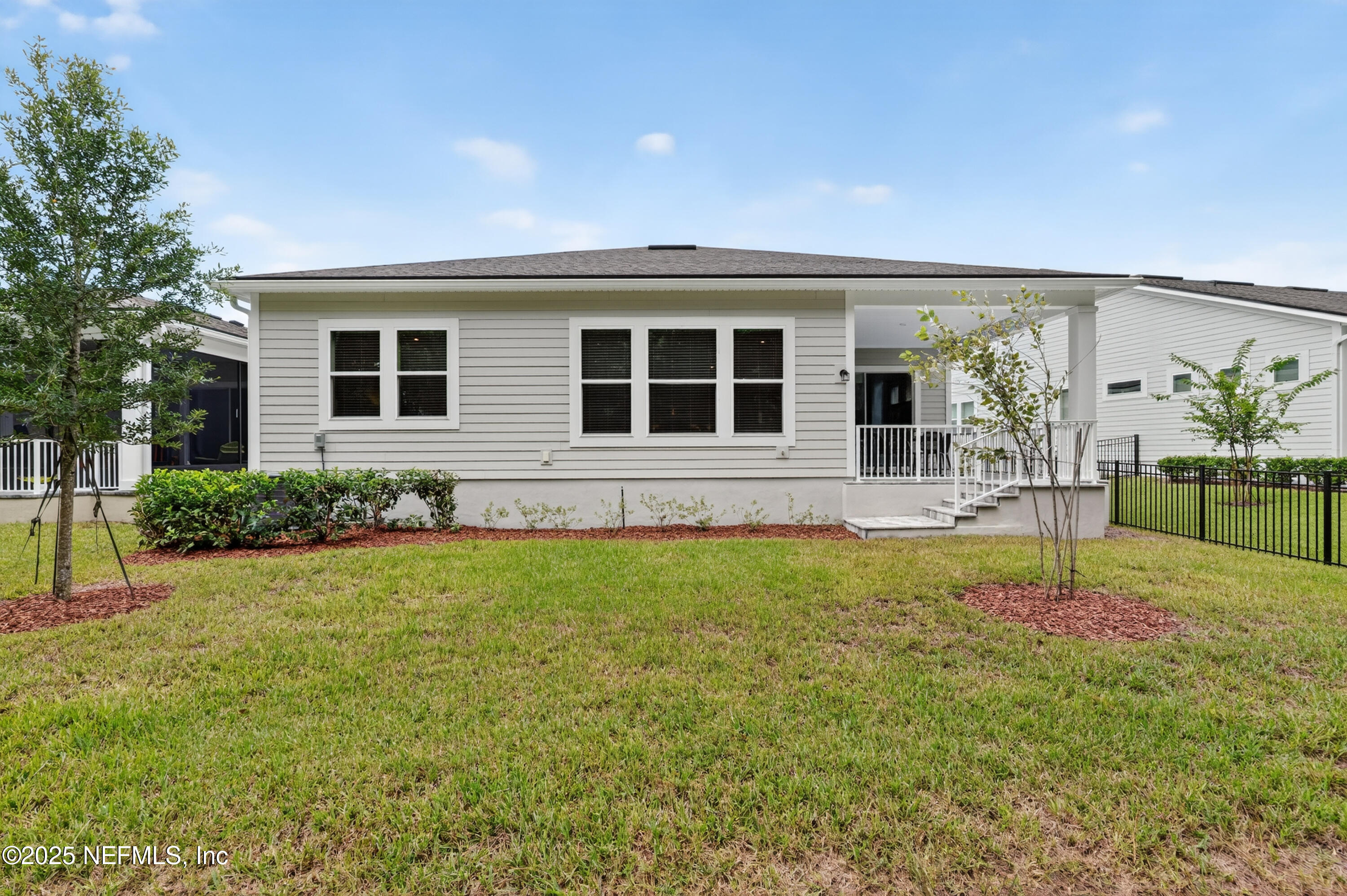 300 LADYSLIPPER Drive, St. Johns