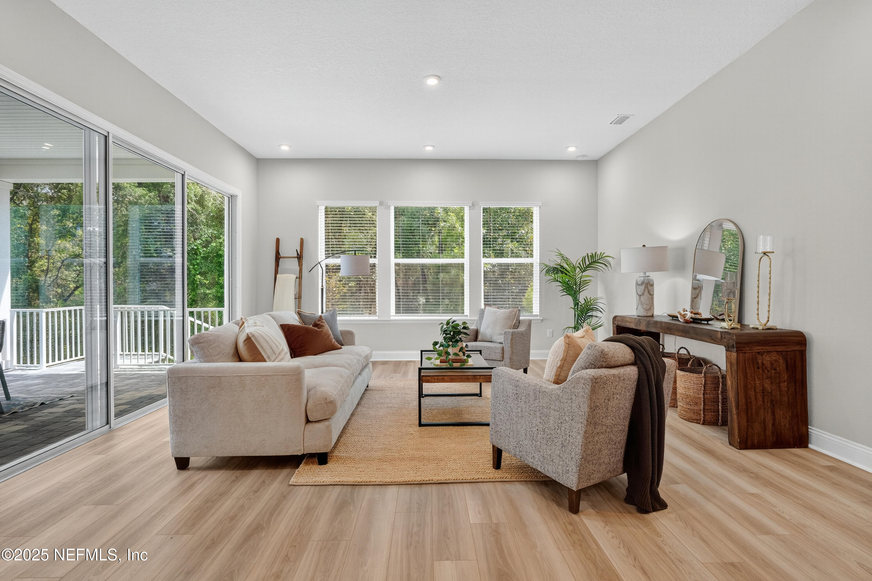 300 LADYSLIPPER Drive, St. Johns