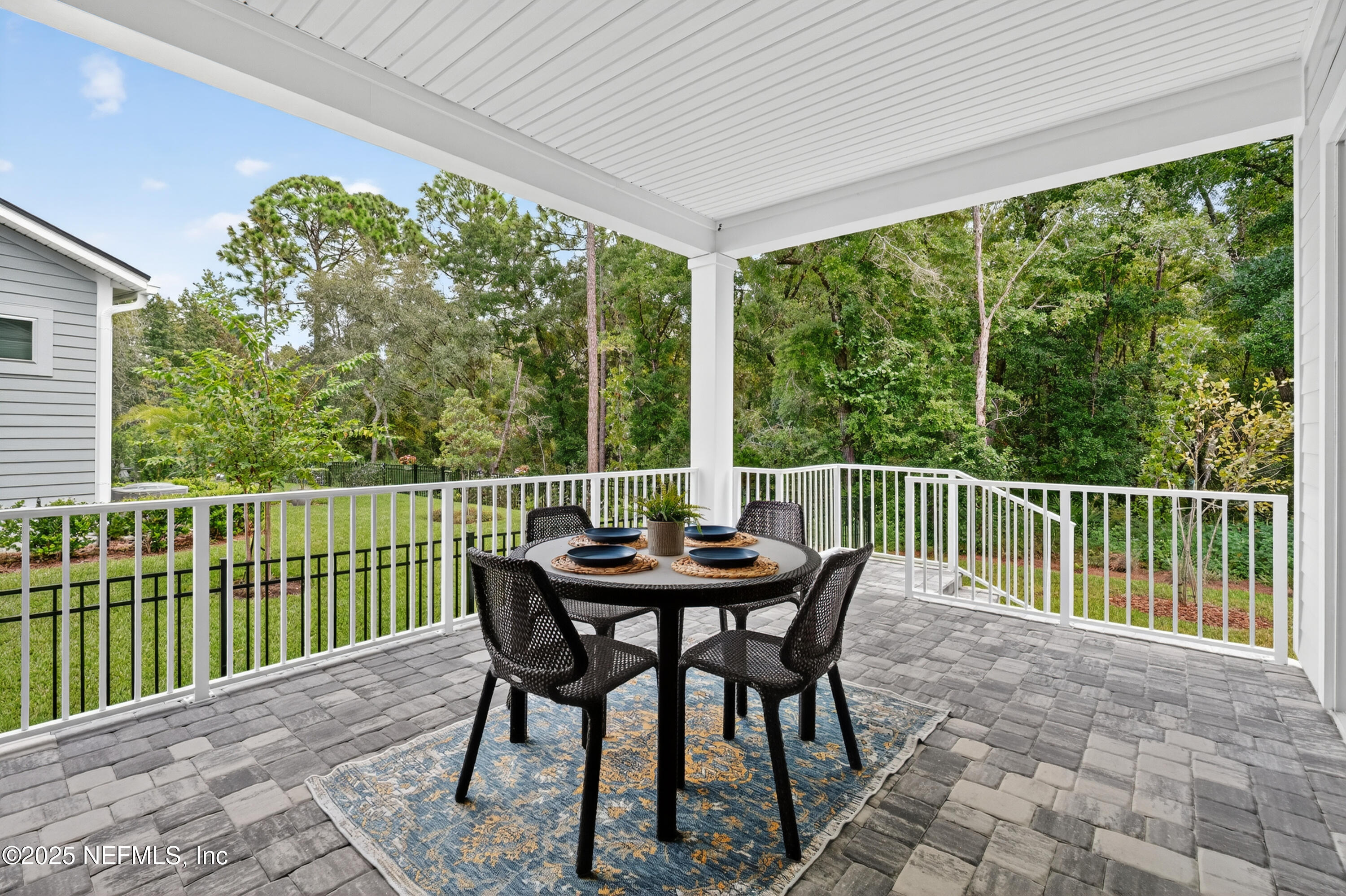 300 LADYSLIPPER Drive, St. Johns