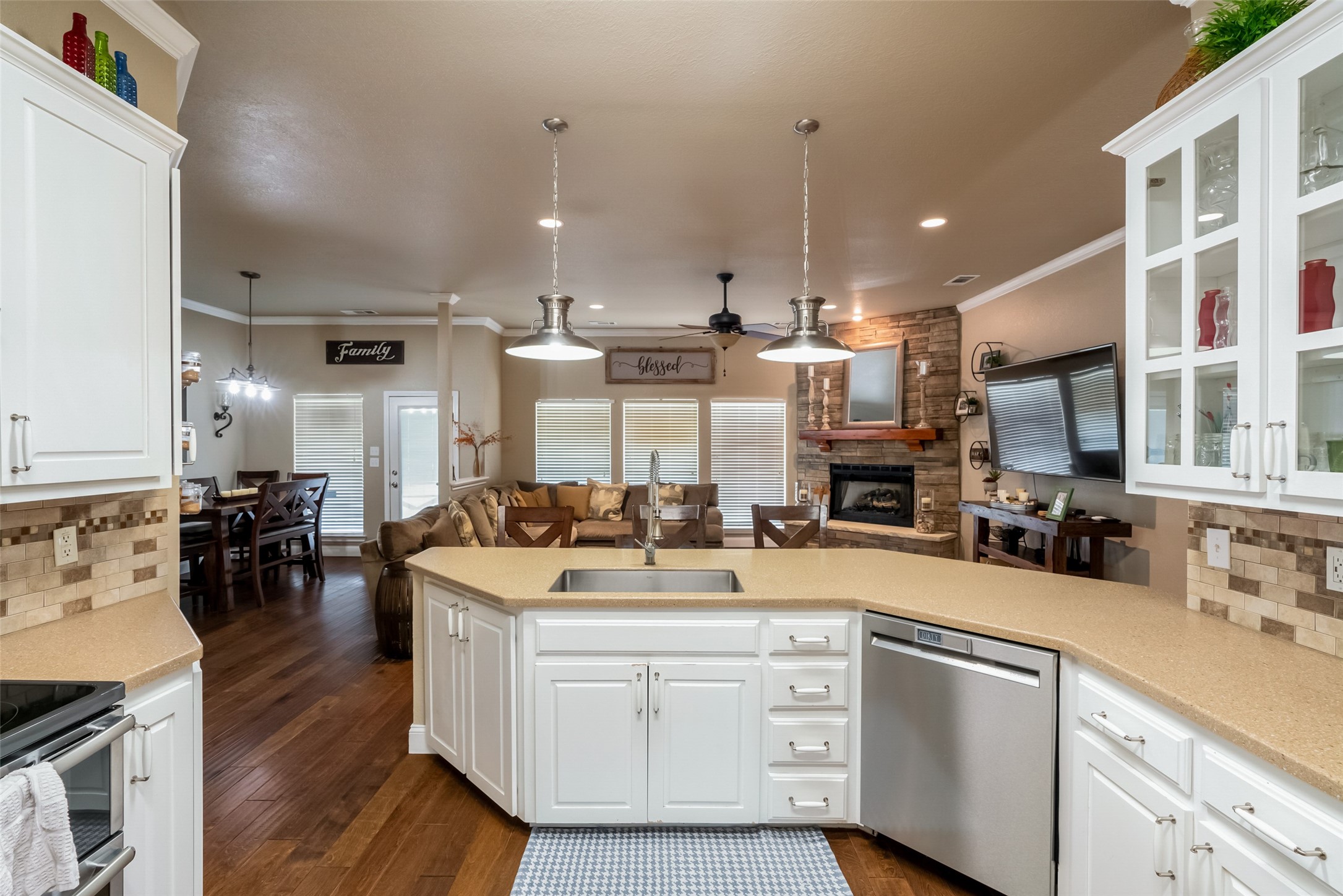 645 Ranchwood Drive