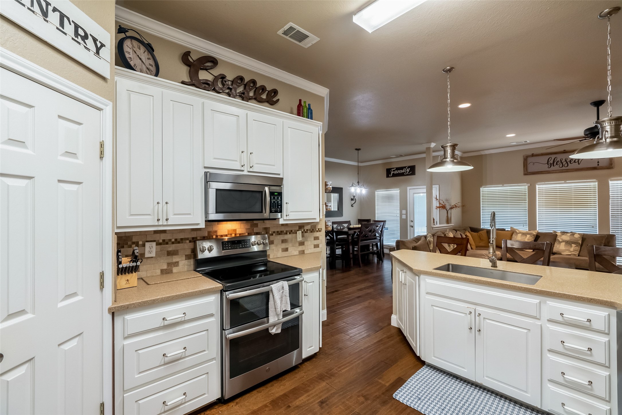 645 Ranchwood Drive