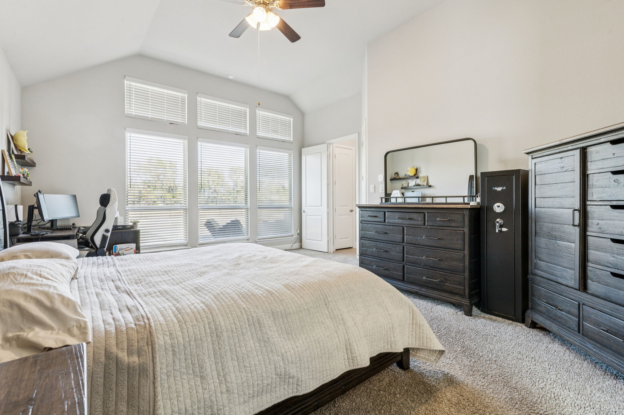 6319 Starr Drive
