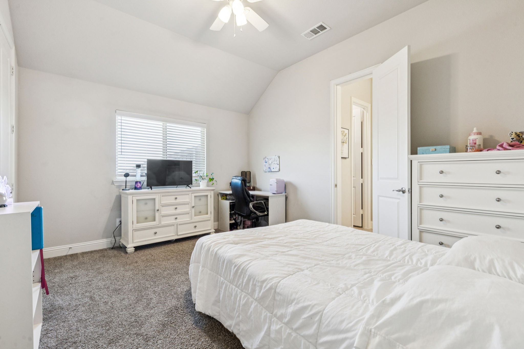 6319 Starr Drive