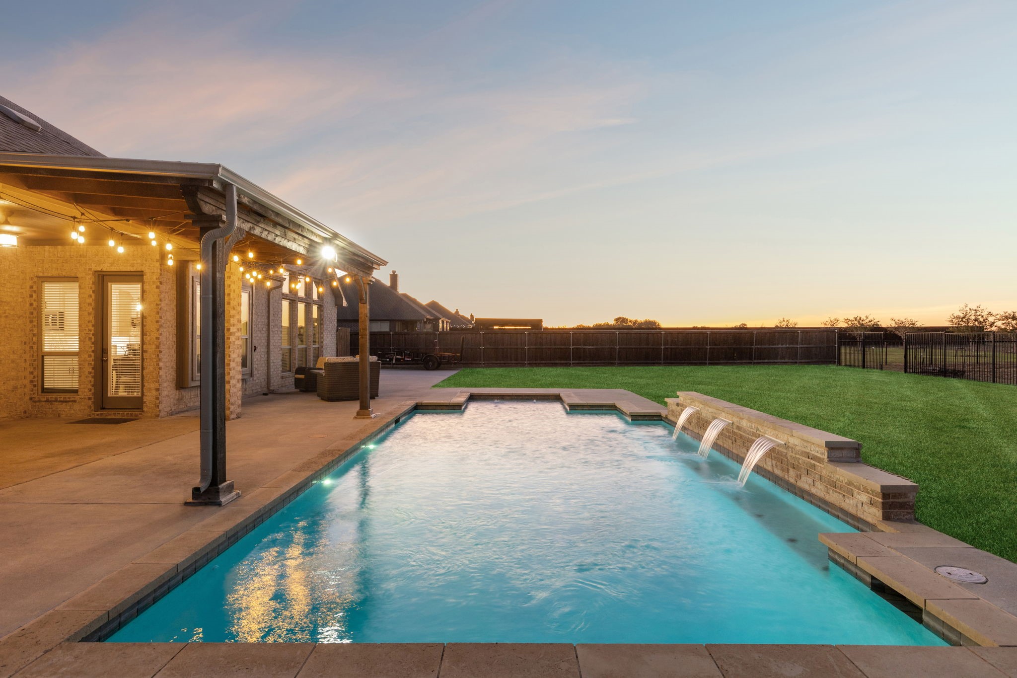 6319 Starr Drive