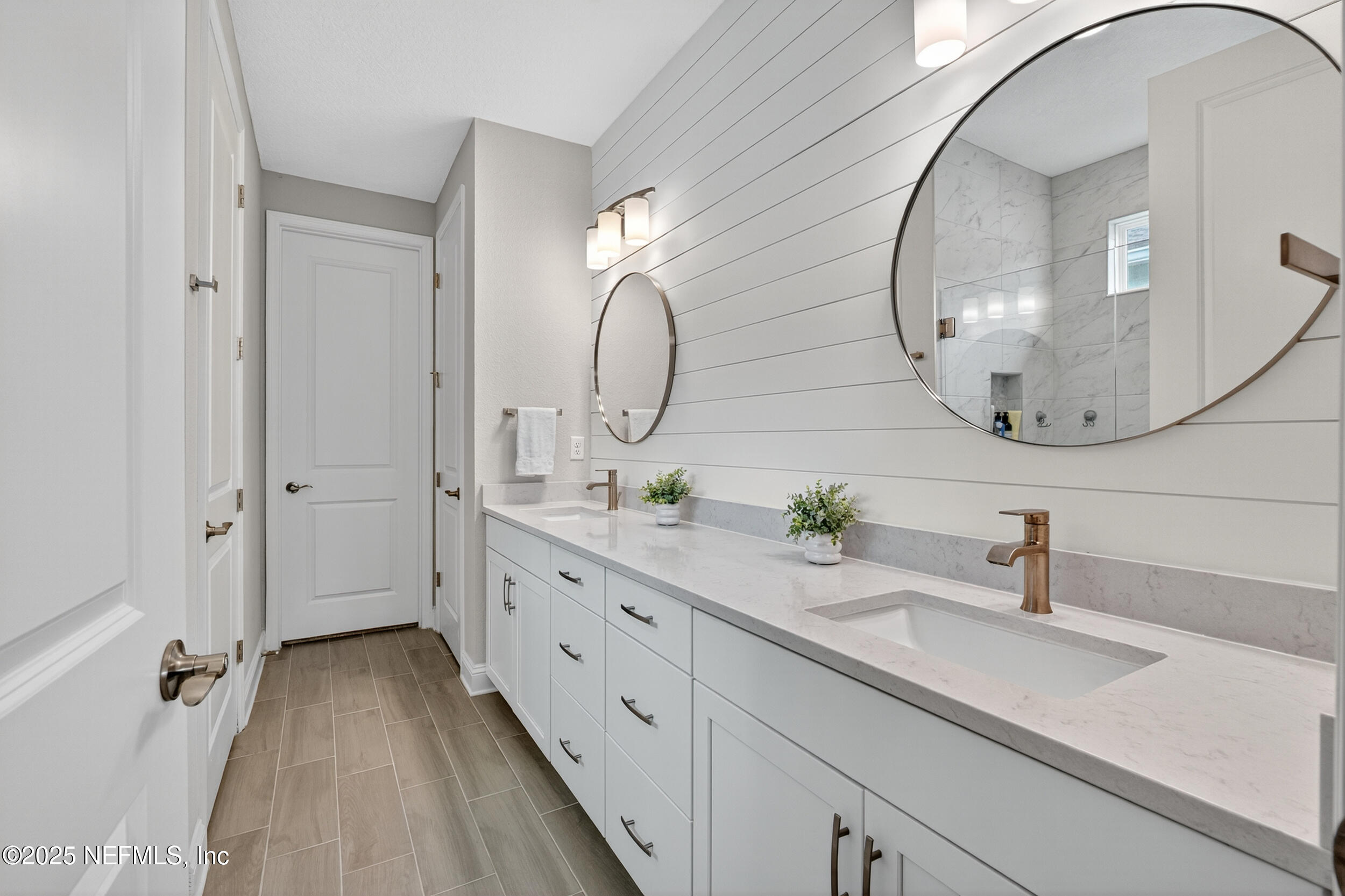 319 JUNIPER HILLS Drive, St. Johns