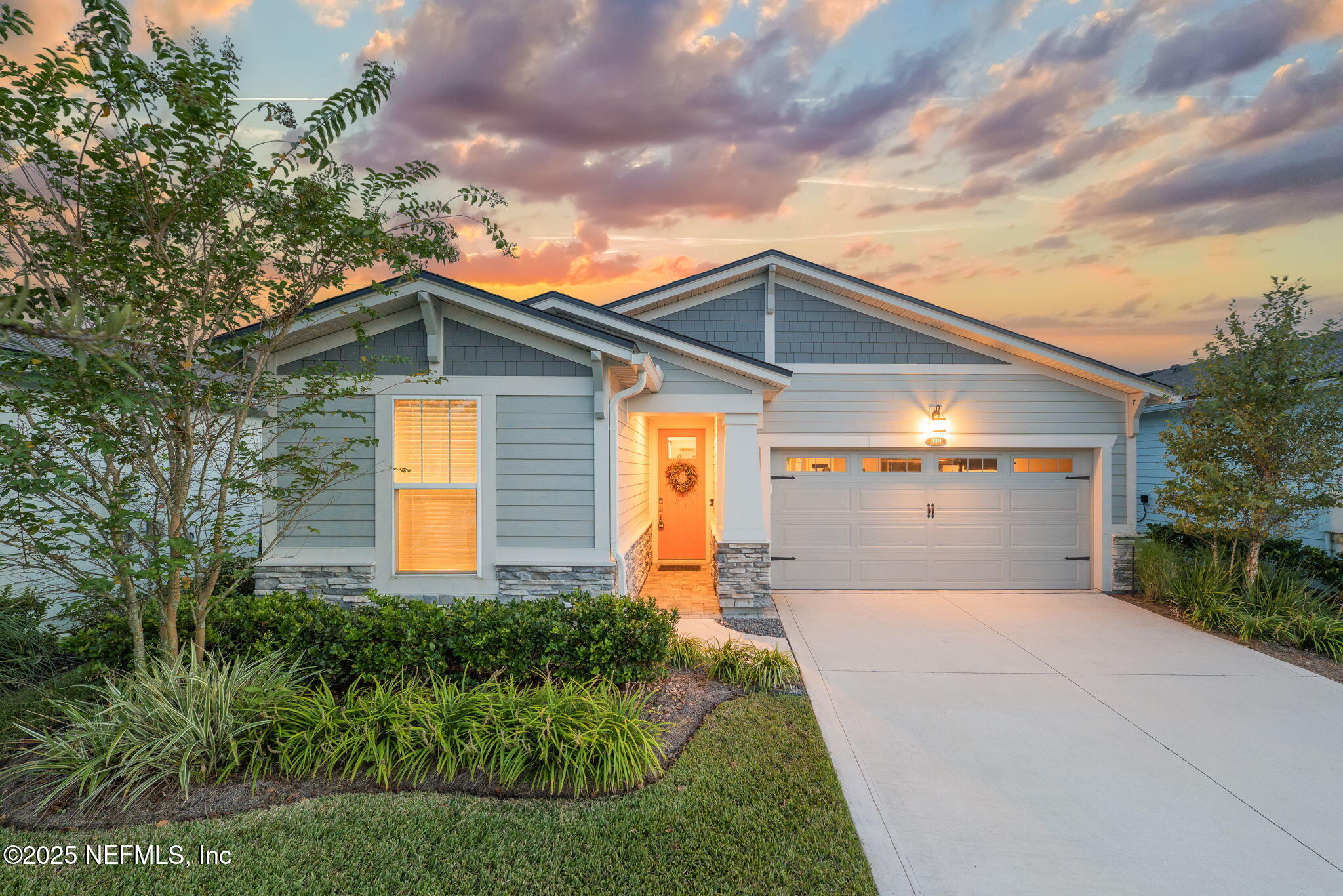 319 JUNIPER HILLS Drive, St. Johns