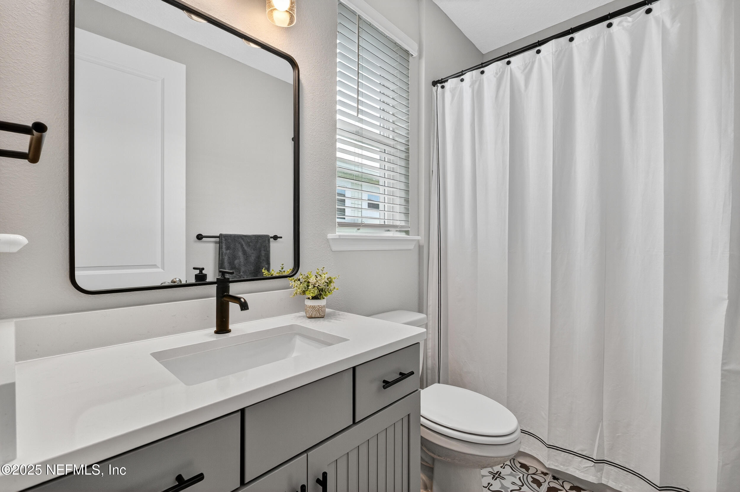 319 JUNIPER HILLS Drive, St. Johns