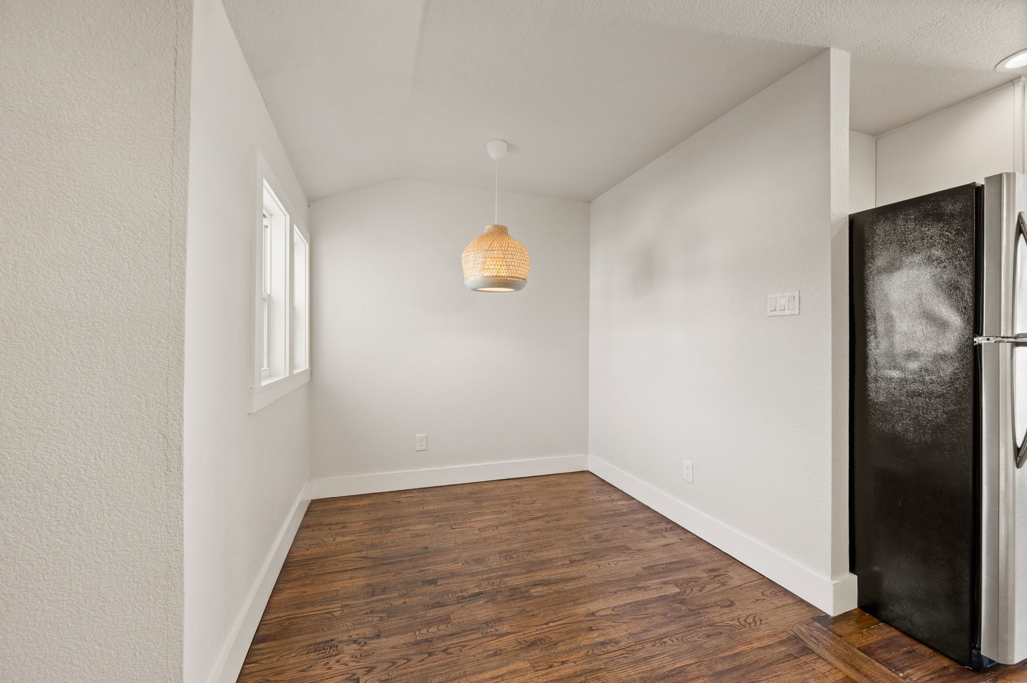 3809 Carolyn Road