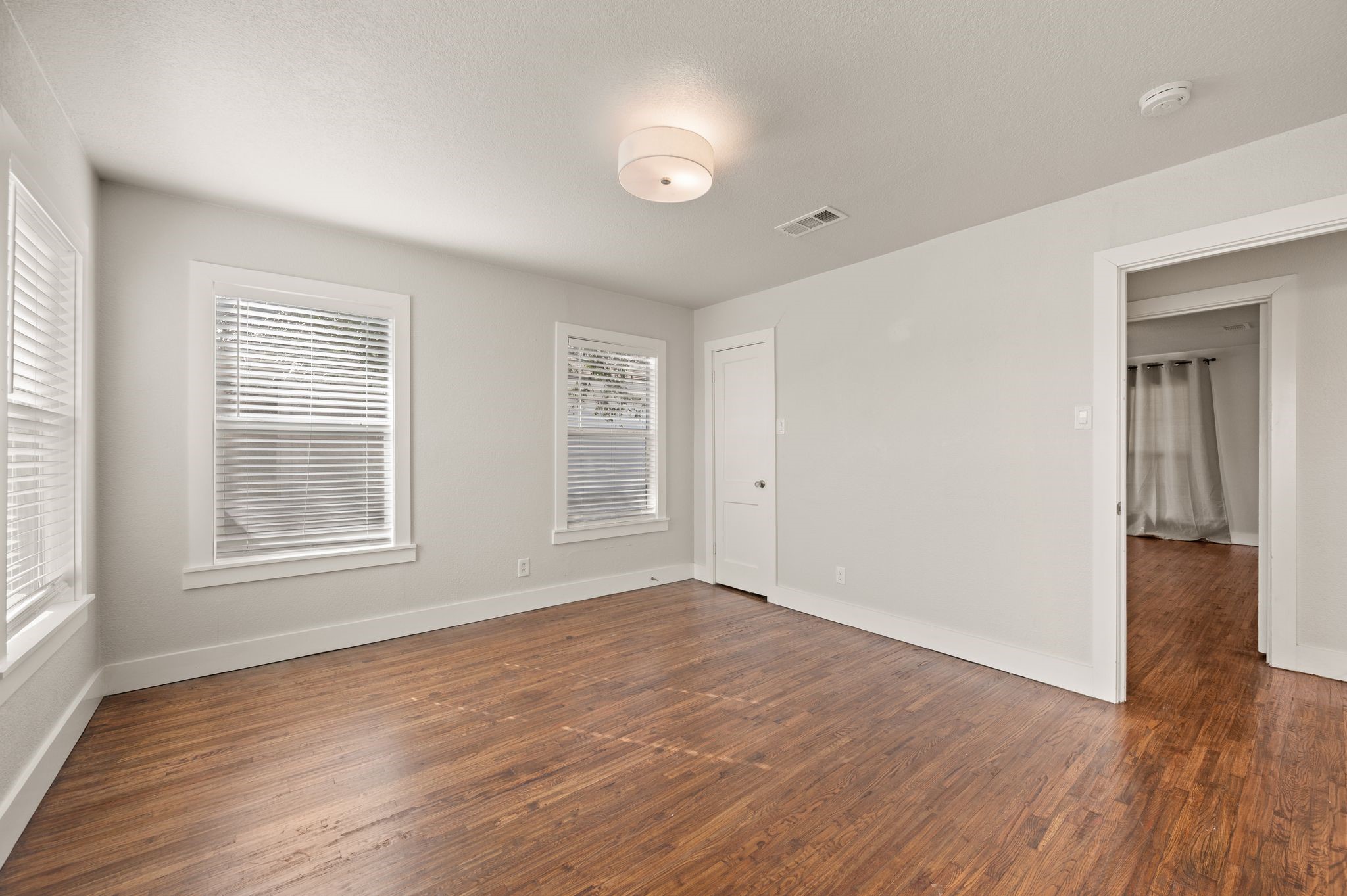 3809 Carolyn Road