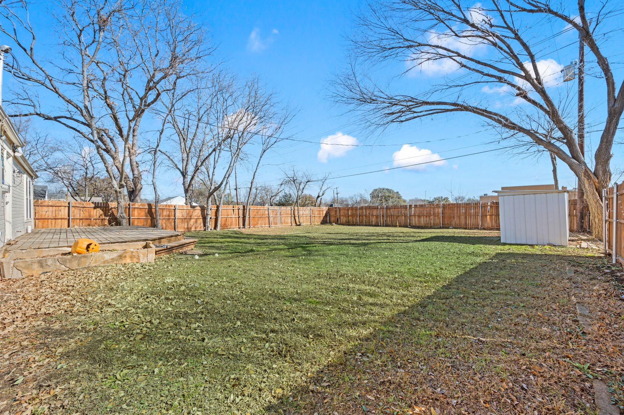3809 Carolyn Road