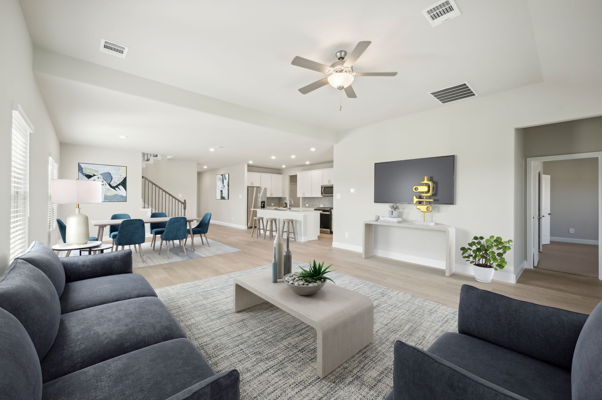 712 Edgehurst Drive