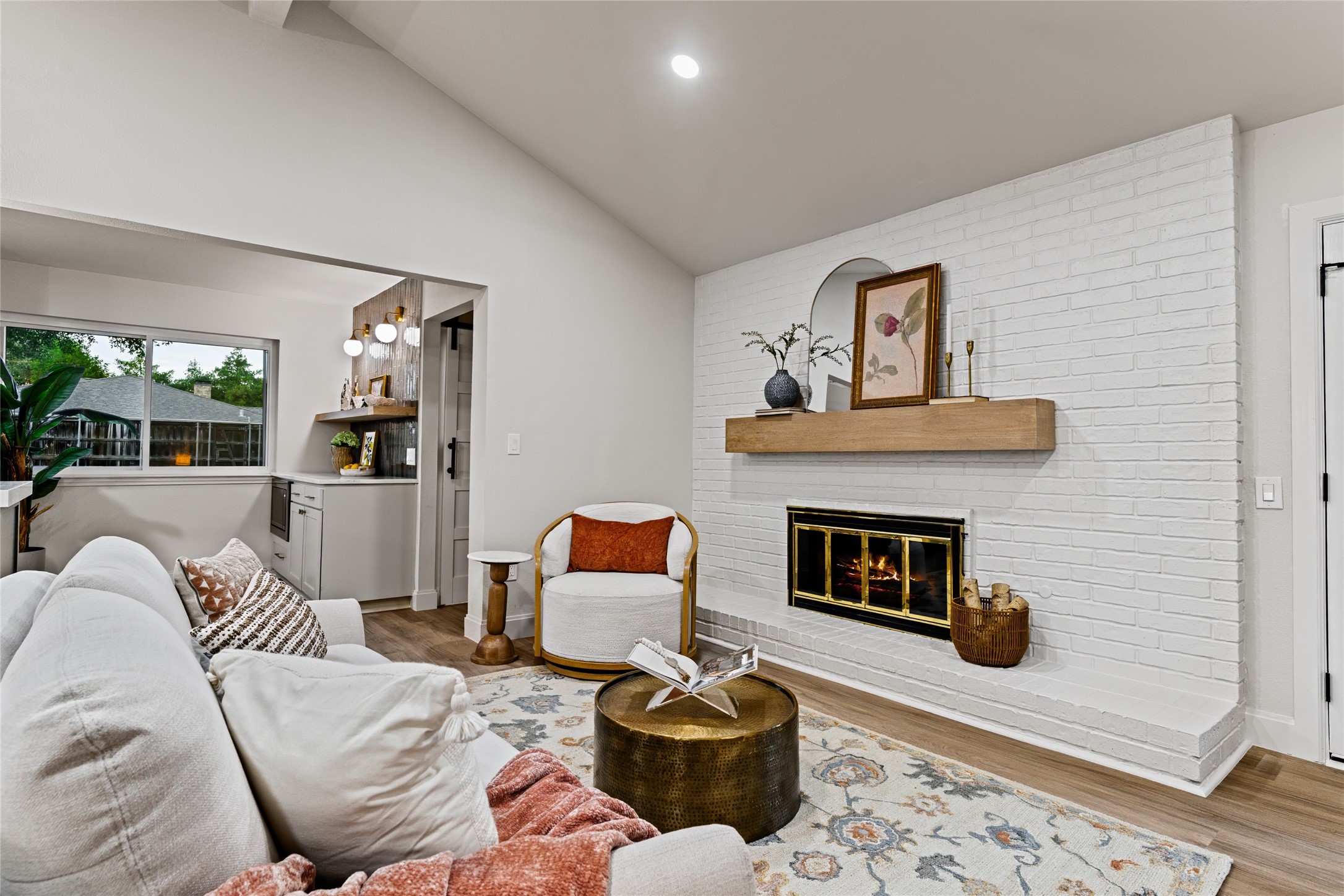 3002 Deep Valley Trail