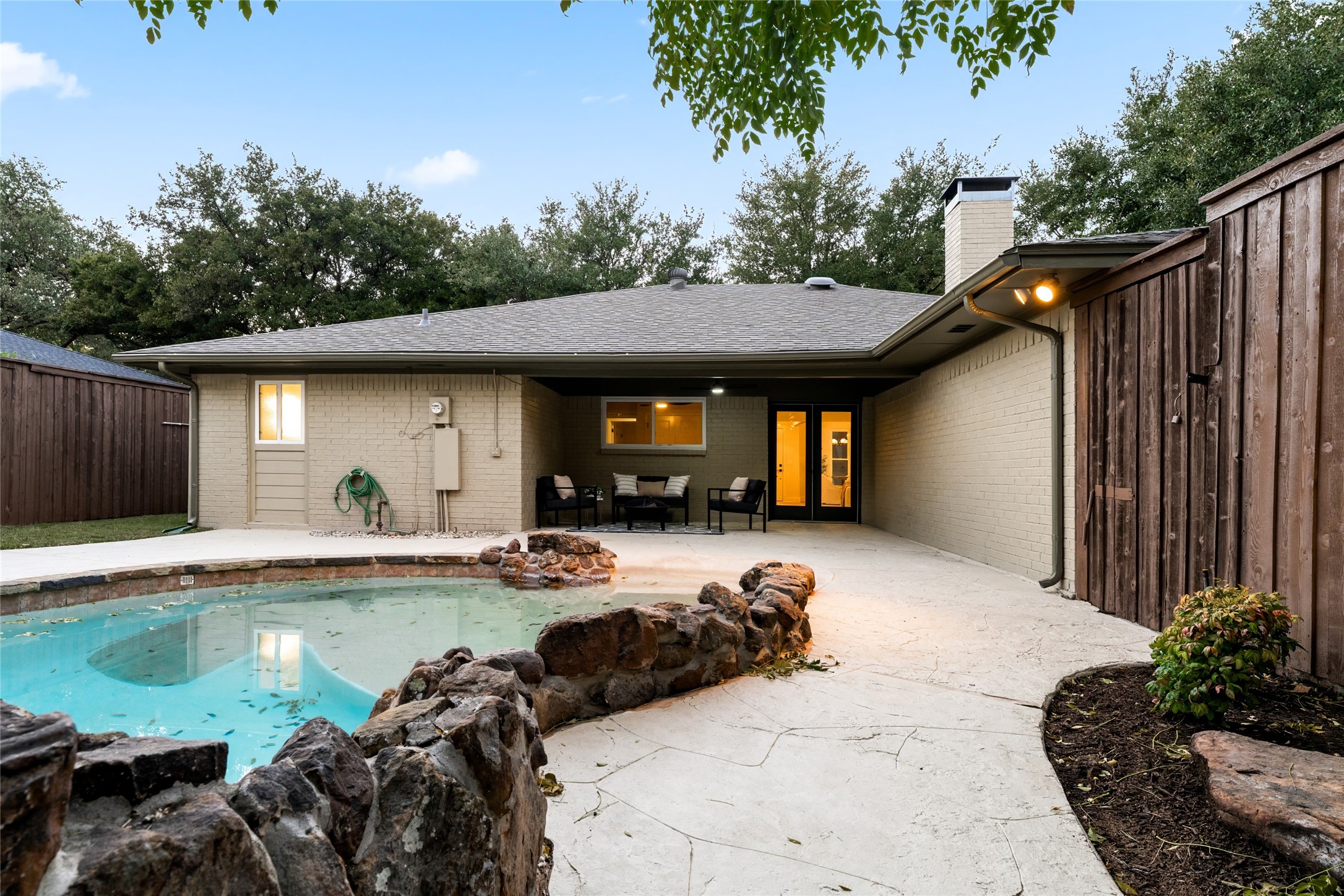 3002 Deep Valley Trail