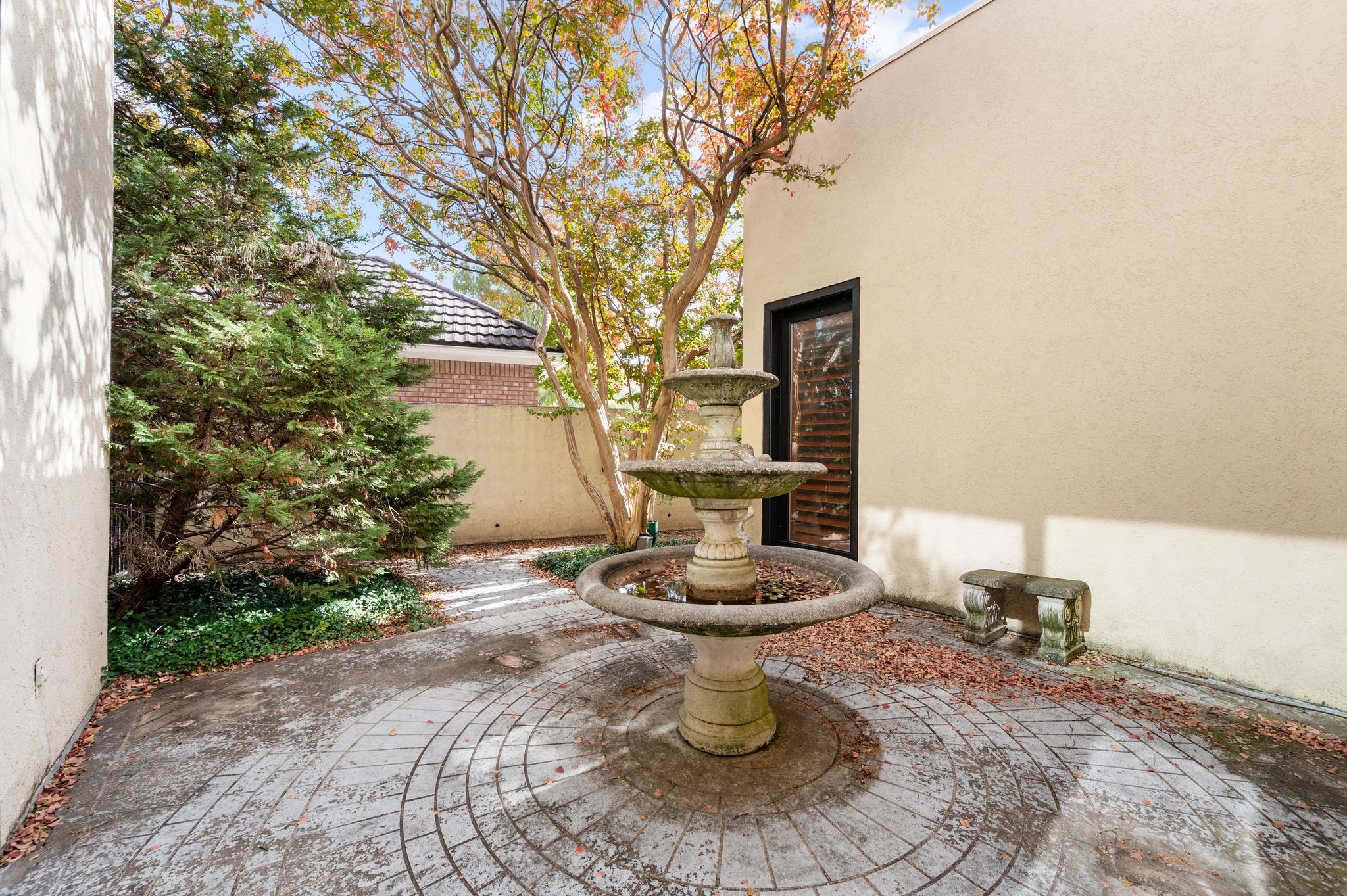 3118 Shadow Drive W