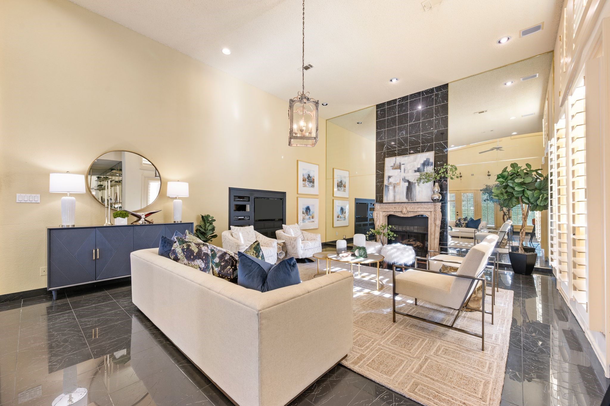 3118 Shadow Drive W