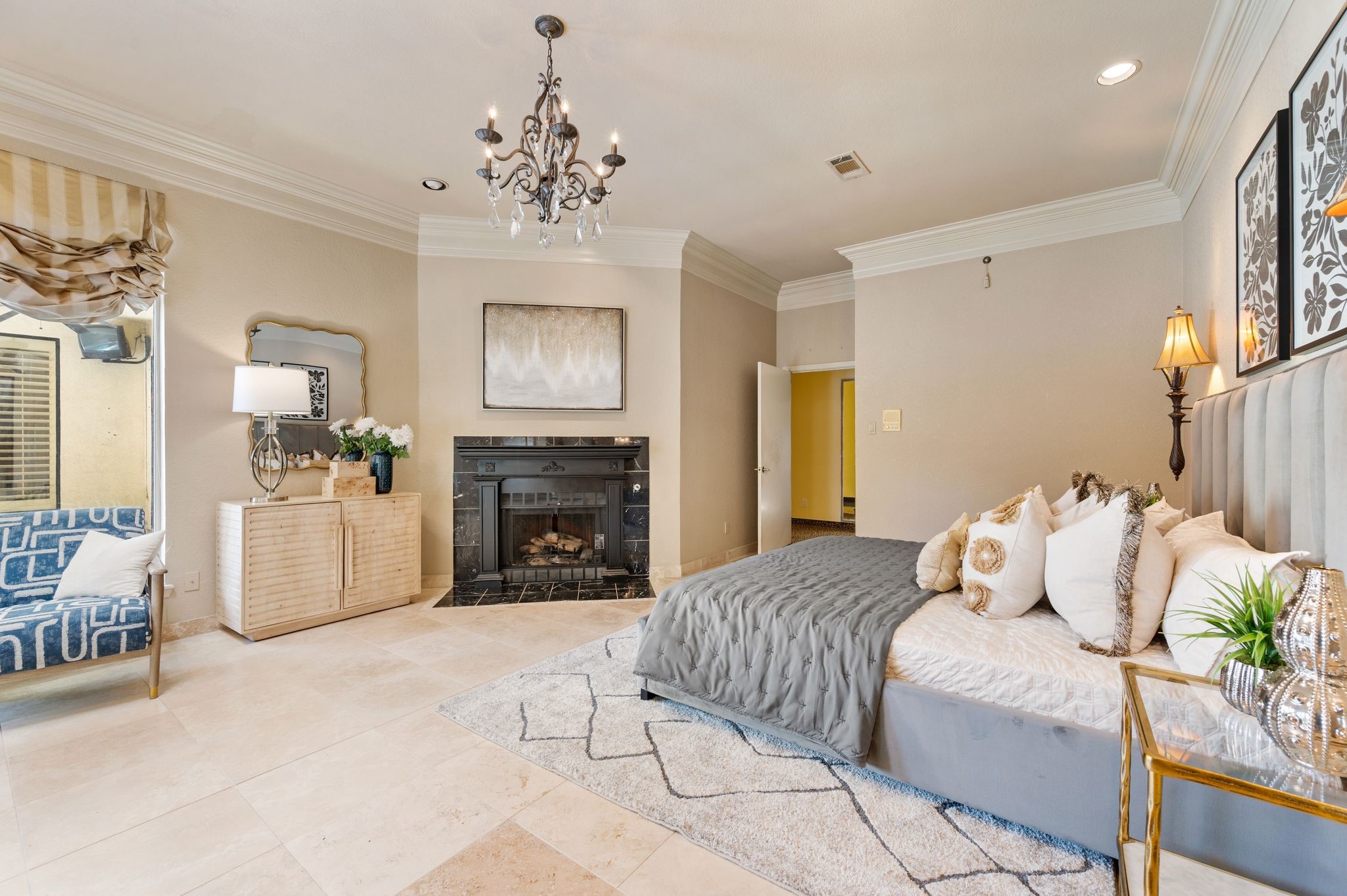 3118 Shadow Drive W