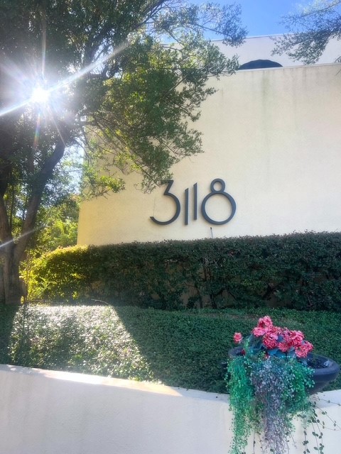 3118 Shadow Drive W