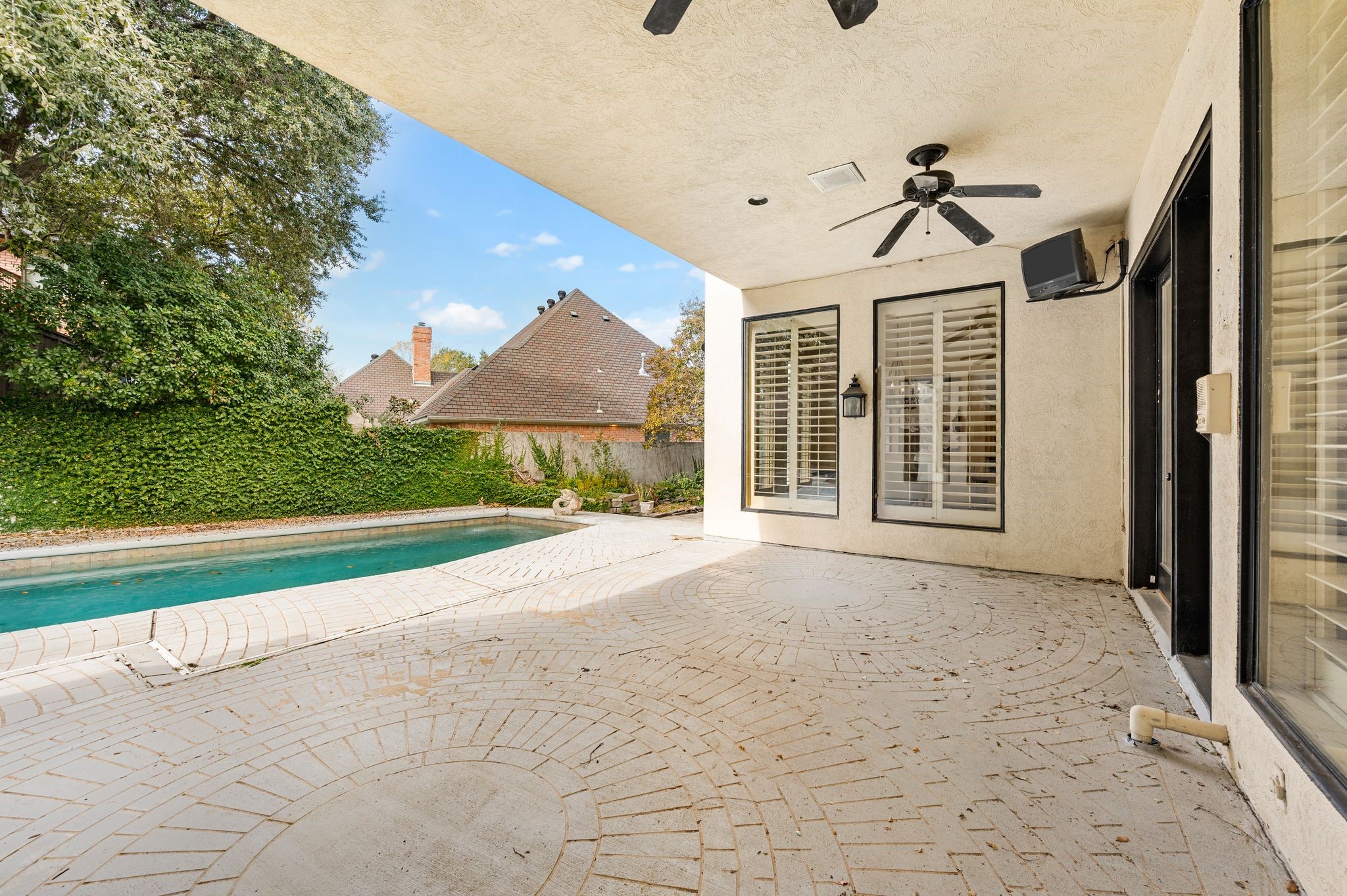 3118 Shadow Drive W