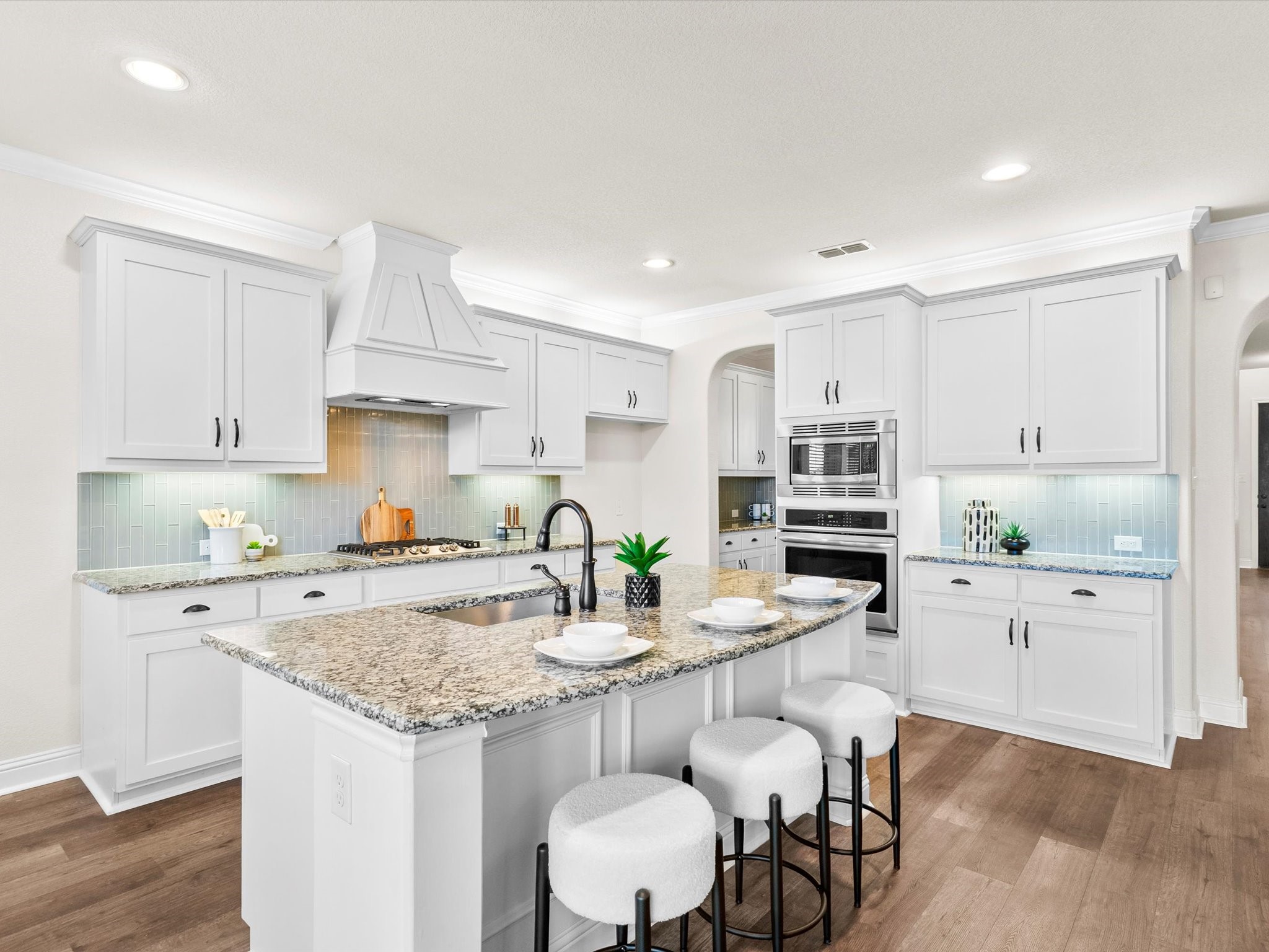 5025 Stockwhip Drive
