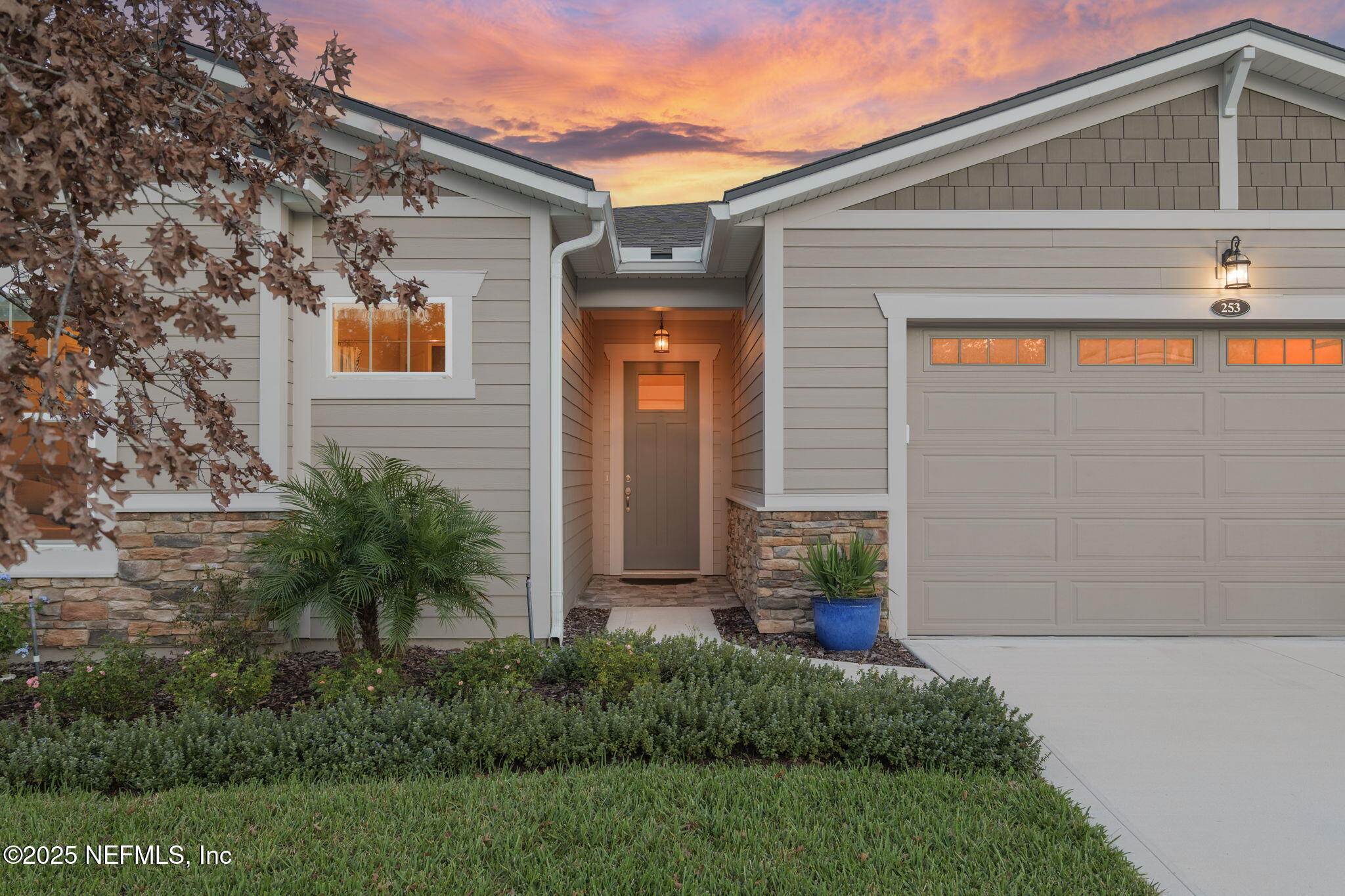 253 PINELLAS Way, St. Johns