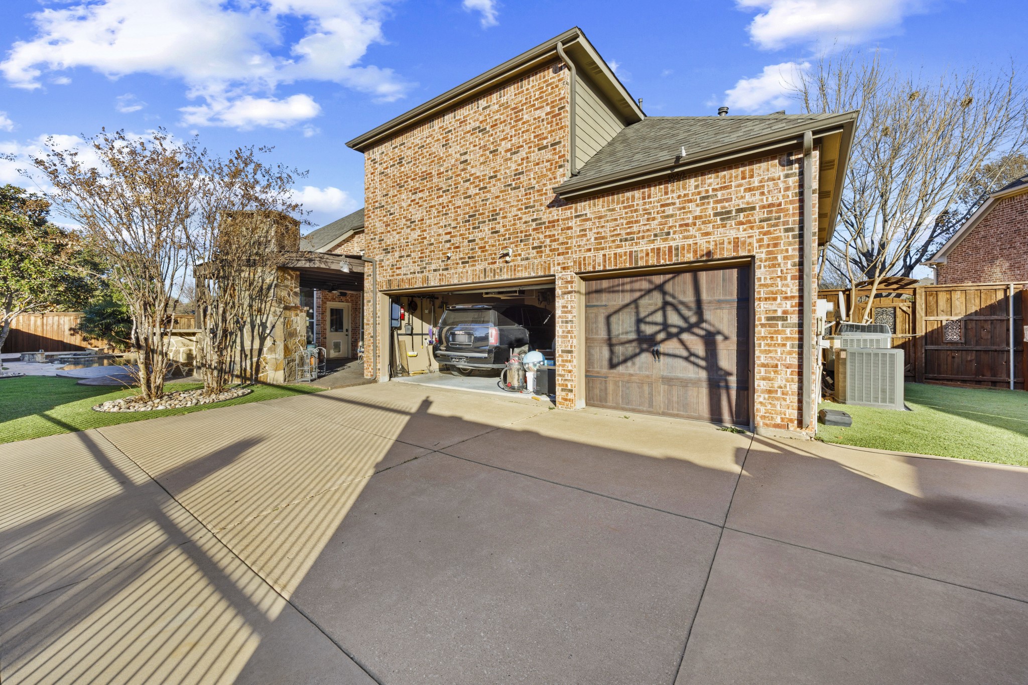 1800 Hollow Falls Court