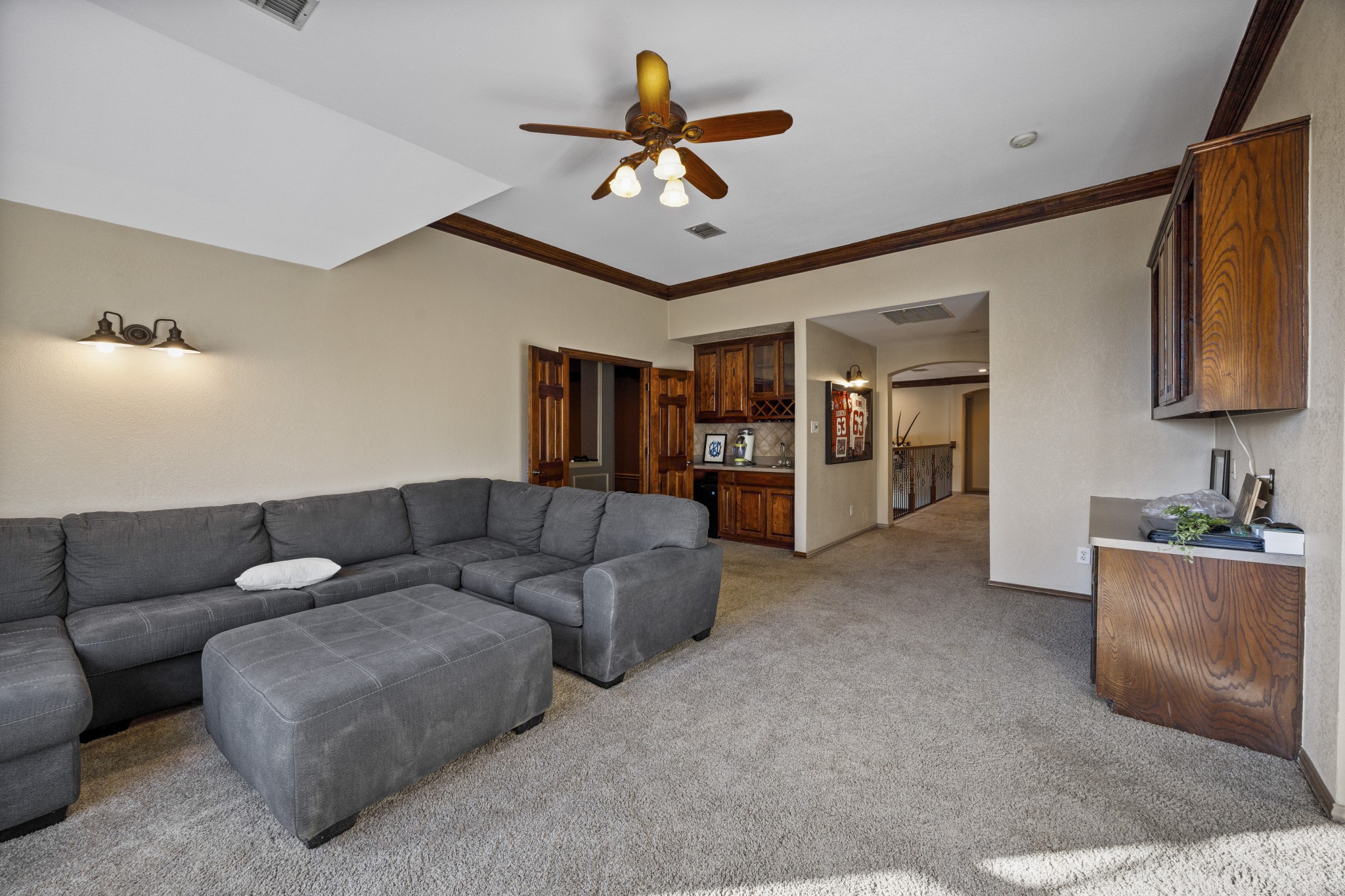 1800 Hollow Falls Court