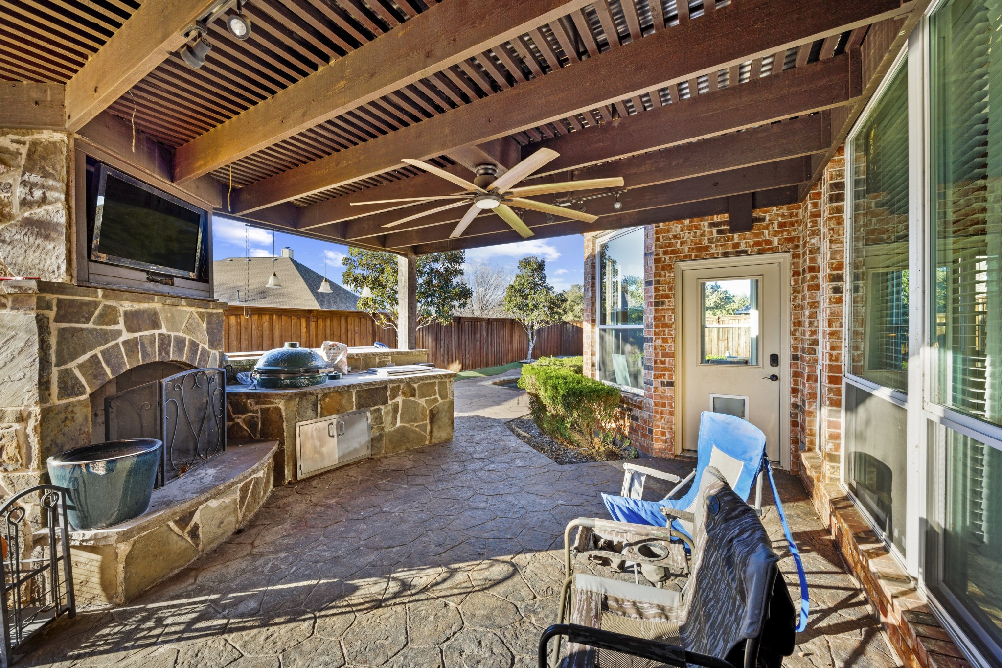1800 Hollow Falls Court