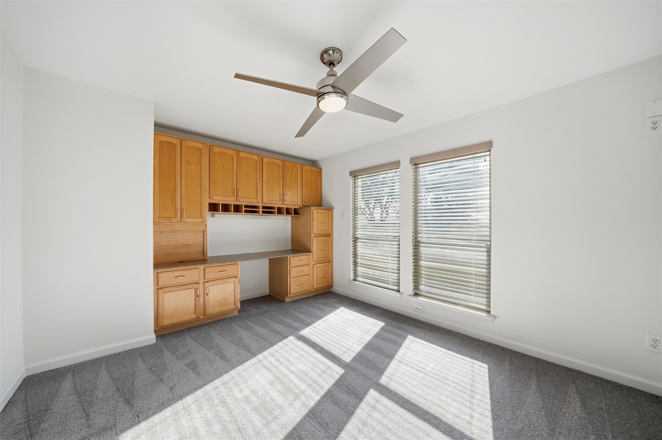 3313 Overland Drive