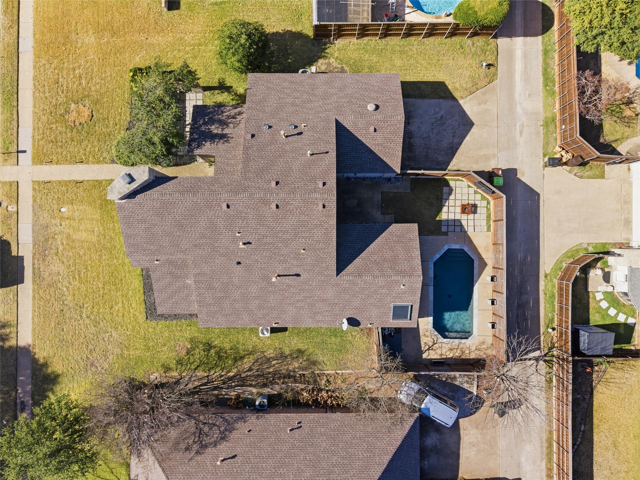 3313 Overland Drive