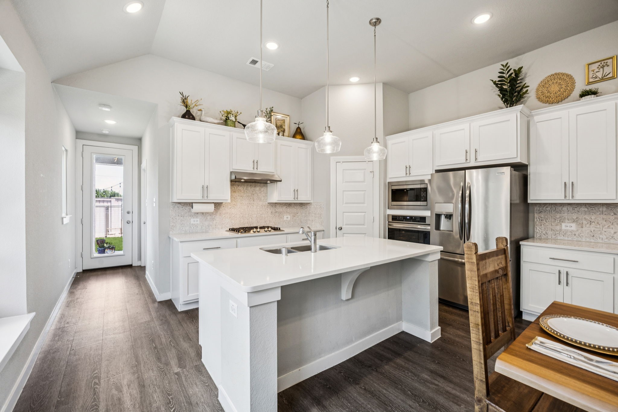 3508 Dusty Miller Road