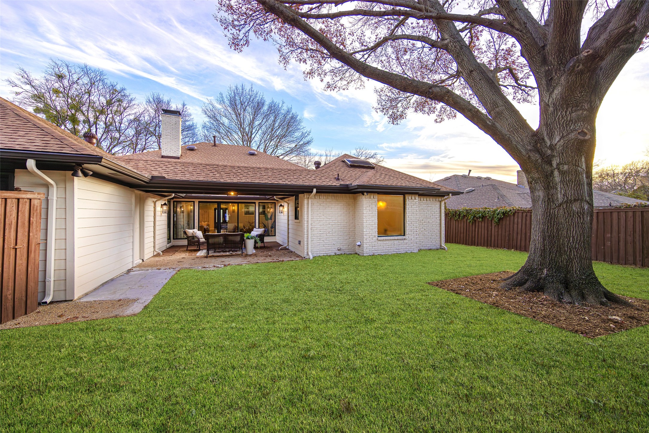 9911 Glen Canyon Drive