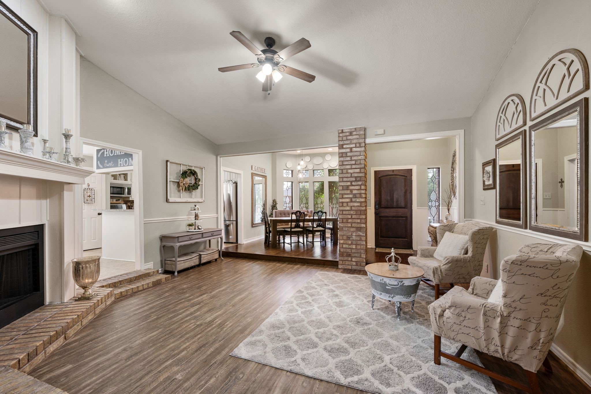 3229 David Drive