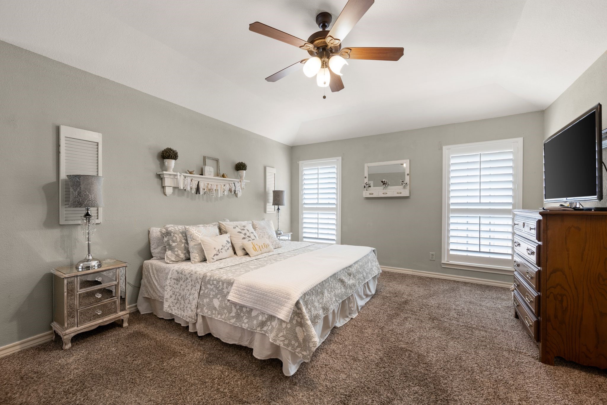 3229 David Drive