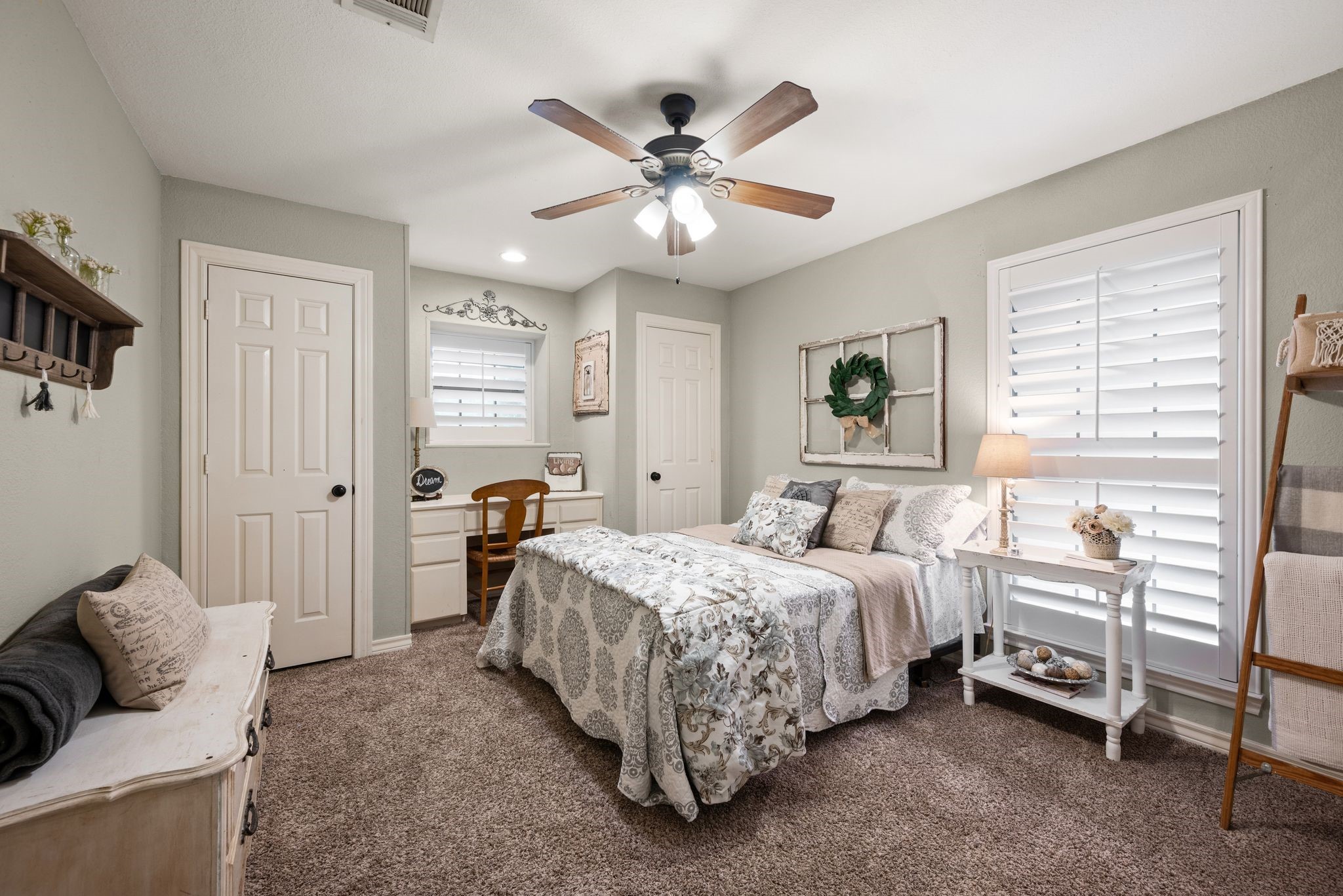 3229 David Drive
